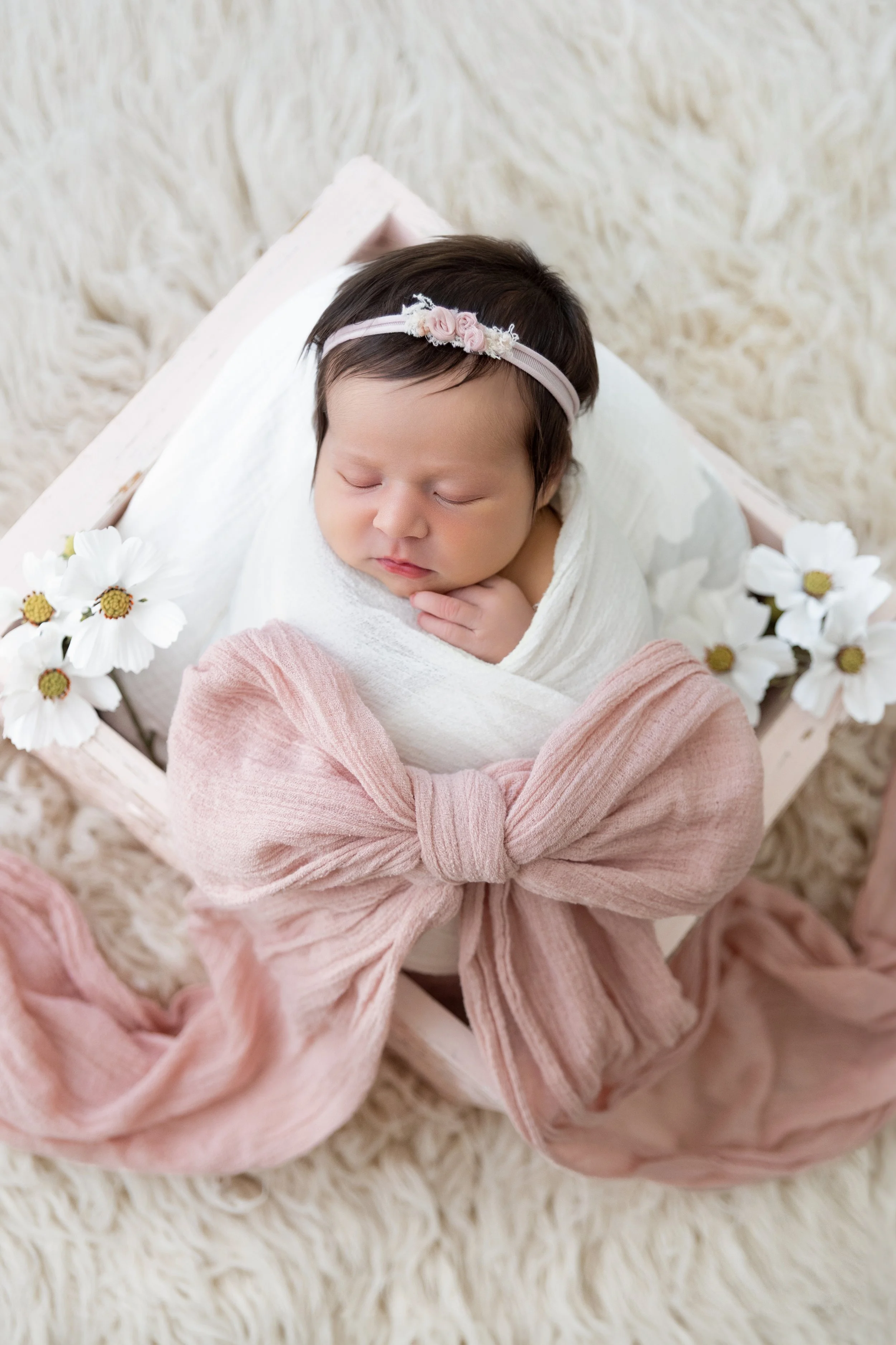 Margo Newborn Session-15.jpg