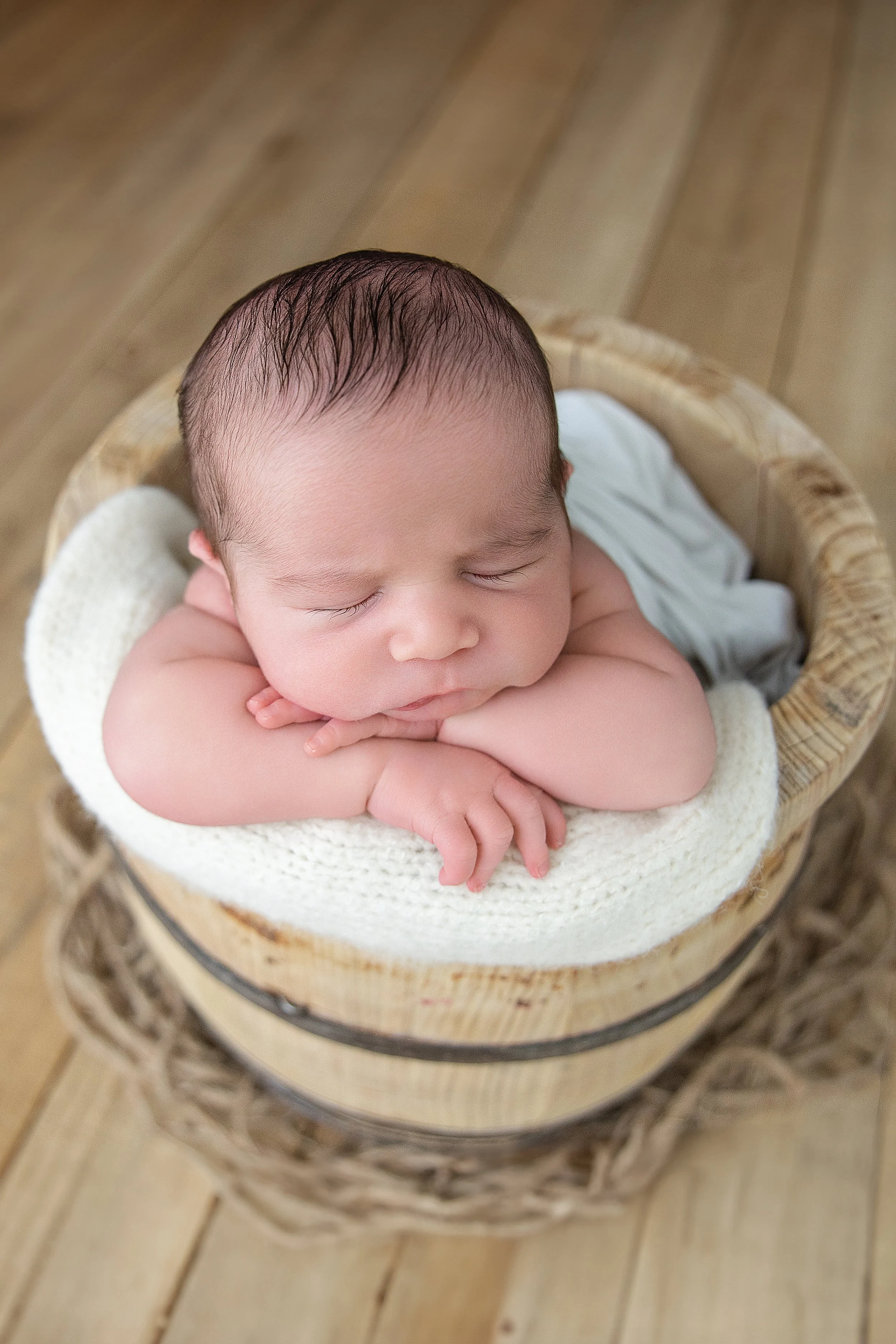 Hamama-rochester-hills-mi-newborn-photographer-29.jpg