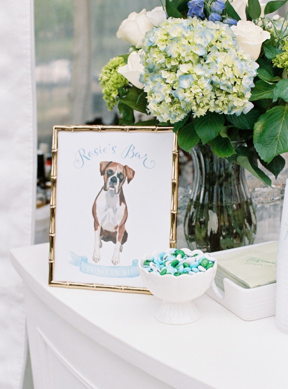 Cheers! Rosie&rsquo;s behind the bar tonight.

Designing A&amp;A&rsquo;s wedding signage was super fun. I incorporated their sweet girl as the star of the bar. Custom pet portraits are one of my favorite ways to weave personality into a celebration a