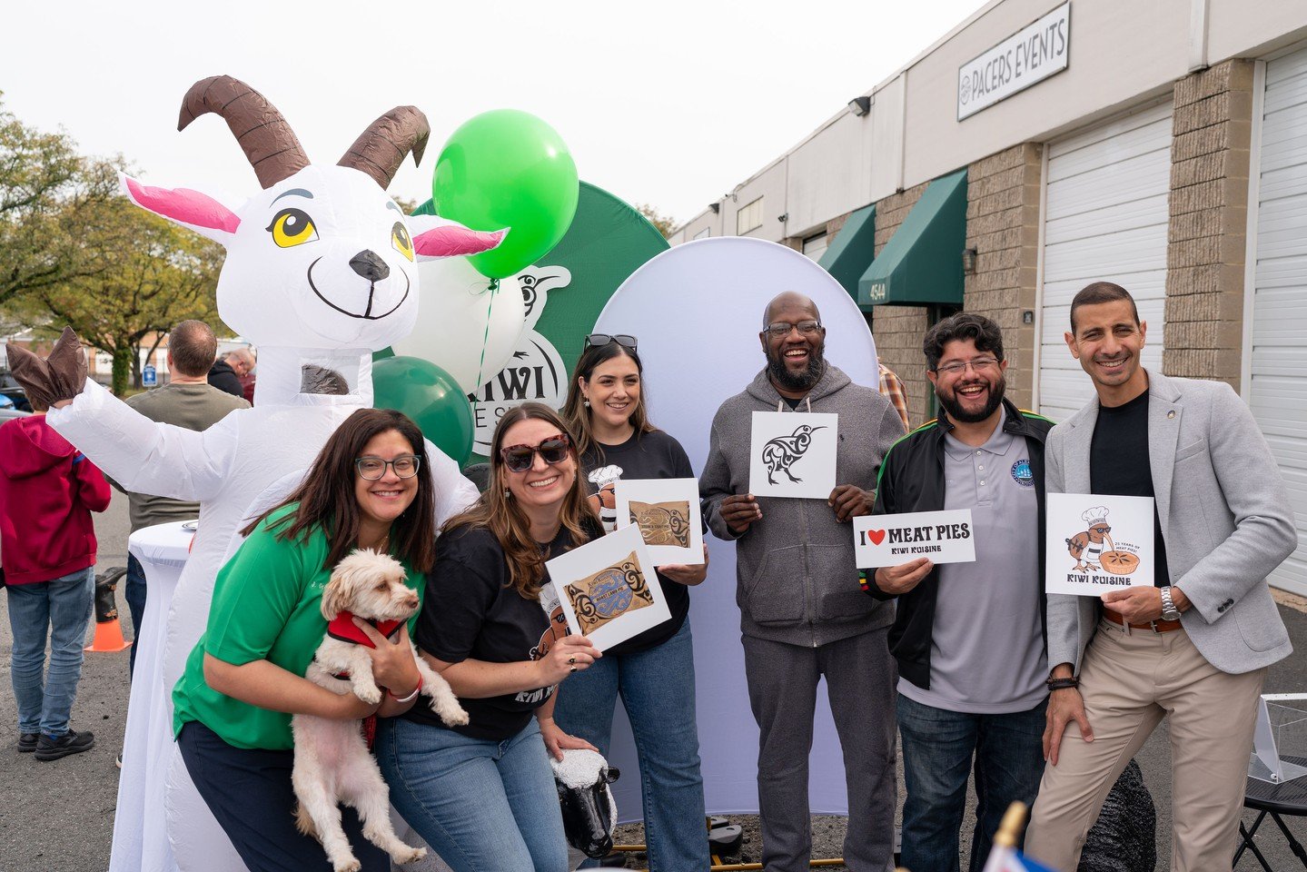 What a day! 🥧💚
The Kiwi Kuisine Pie Shop ribbon cutting was everything we hoped for: community, New Zealand culture, and plenty of meat pies. Thank you to our Alexandria City Council members @jacinta4alexandria @canekforcouncil @abdelelnoubi @chapm