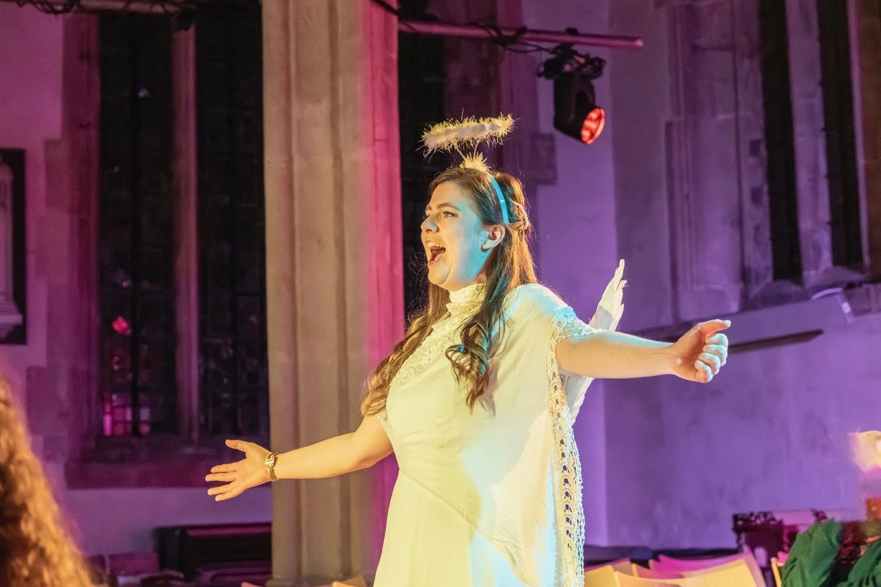 Violetta scene 1 party.jpeg