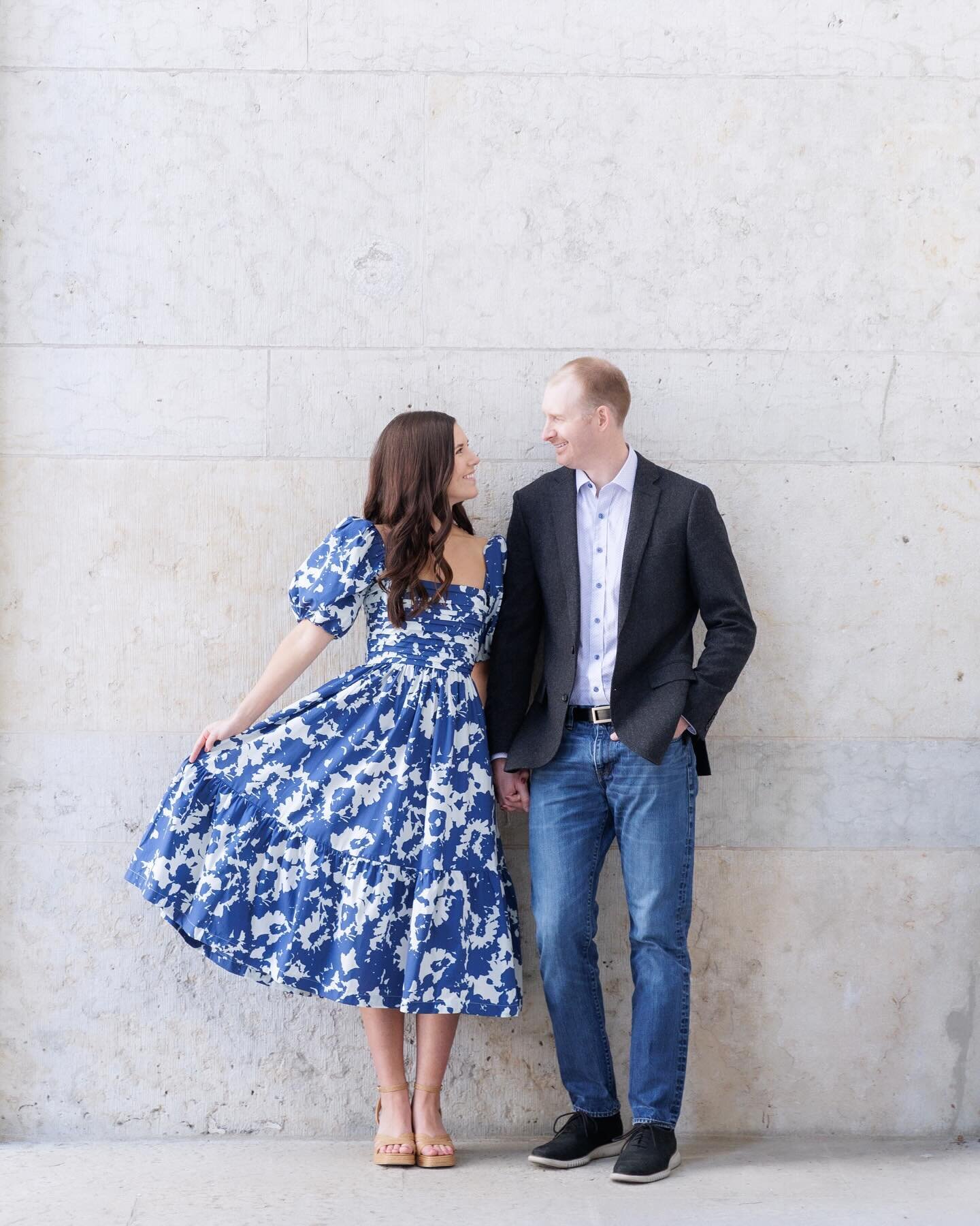 💙✨When you pick the perfect Dress for your engagement session 💙✨
&bull;
&bull;
&bull;
&bull;
#columbusweddingphotographer
#columbusengagementphotographer 
#ohioweddingphotographer 
#chicagoweddingphotographer 
#assseenincolumbus 
#destinationweddin