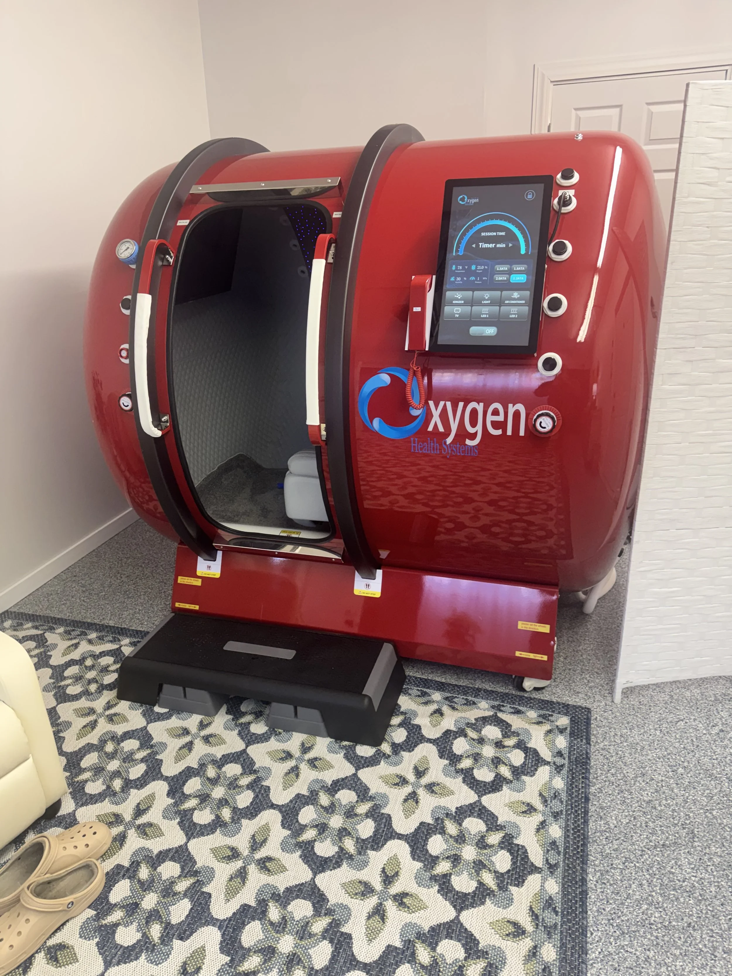 Hyperbaric Oxygen Therapy machine at The Lyday Center in Green Bay, WI