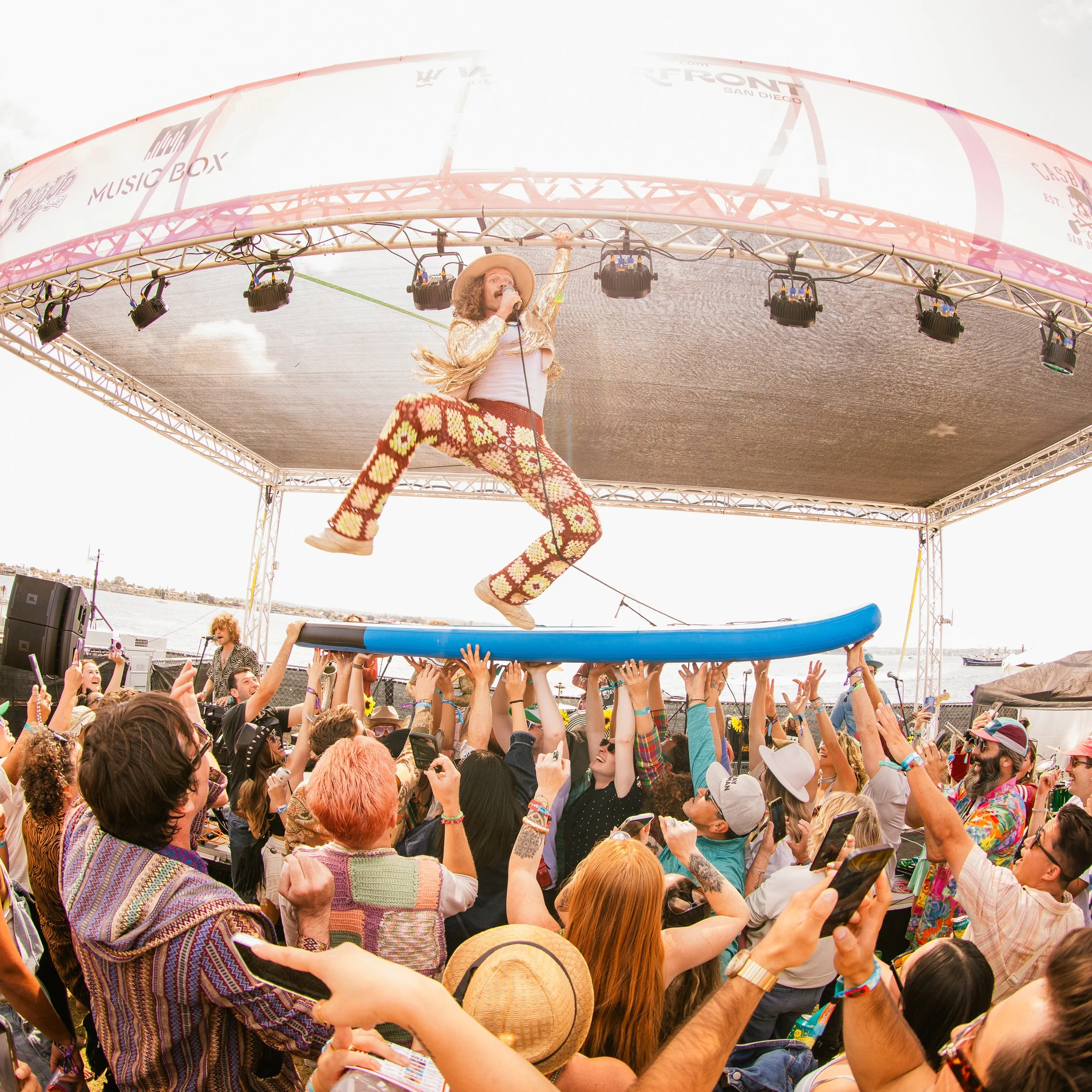 People-artist_@Neubauer_media _WF25_0517_27-.jpg