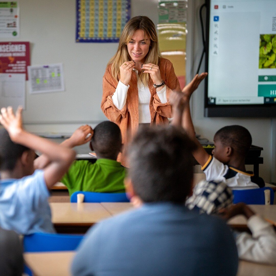 🌱📚 &Agrave; l'occasion de la 6e Journ&eacute;e internationale de l'&eacute;ducation, l'UNESCO a choisi comme th&egrave;me Apprendre pour une paix durable.

 Apprendre pour la paix vise &agrave; doter les apprenants des connaissances, des valeurs, d