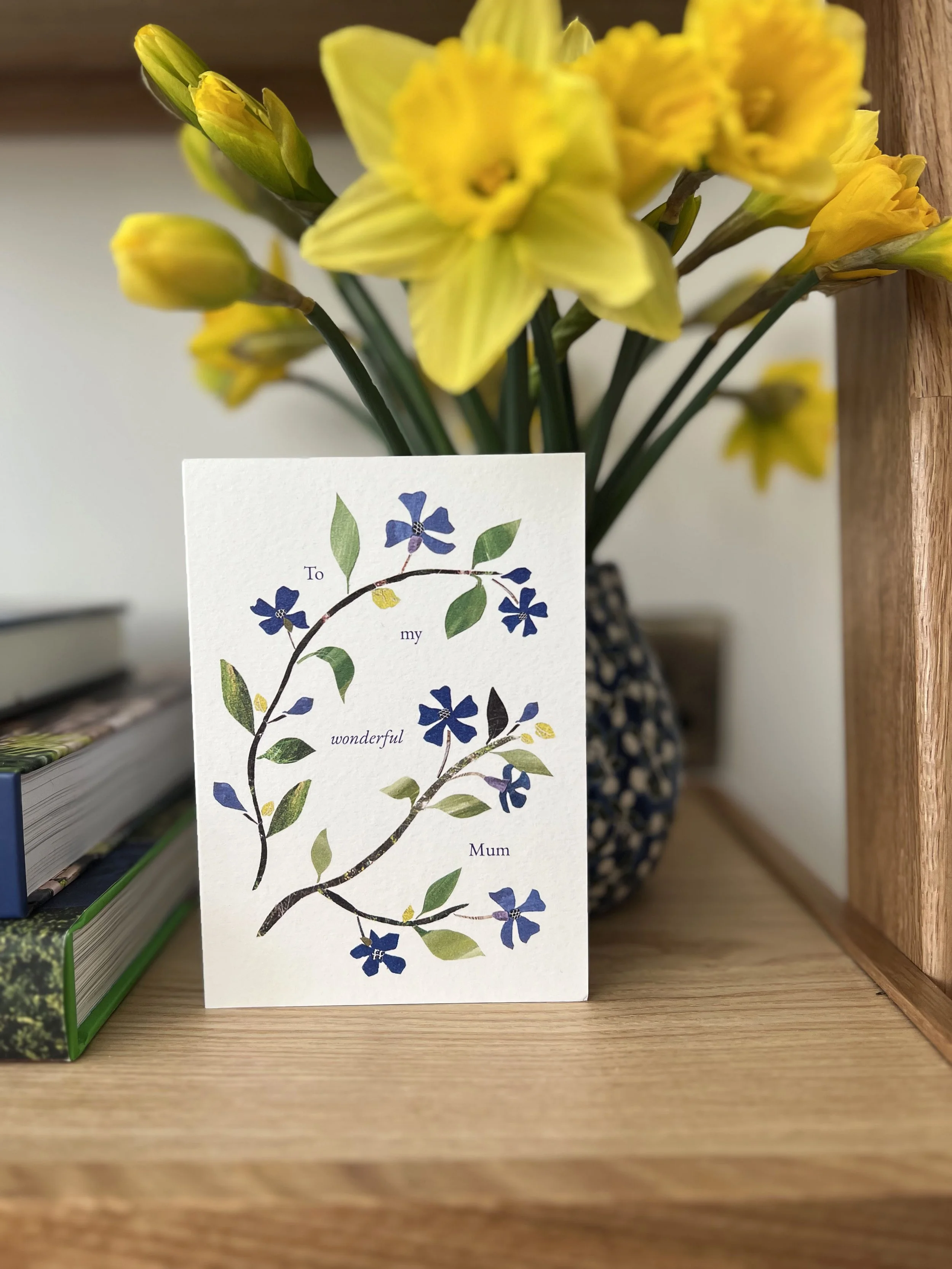 card-mum-daffodil.jpg