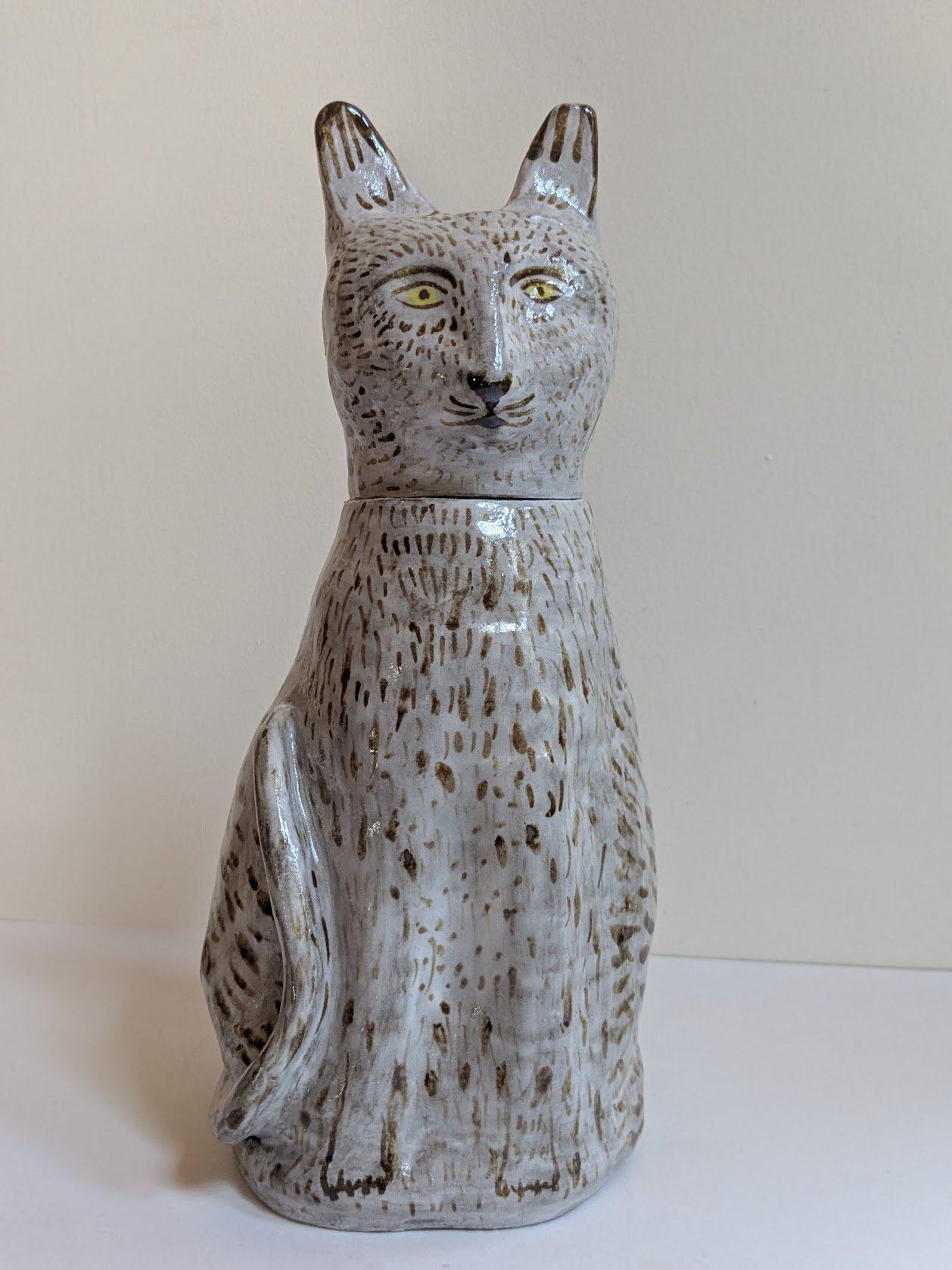 Ceramic Cat Jar
11"x5" 