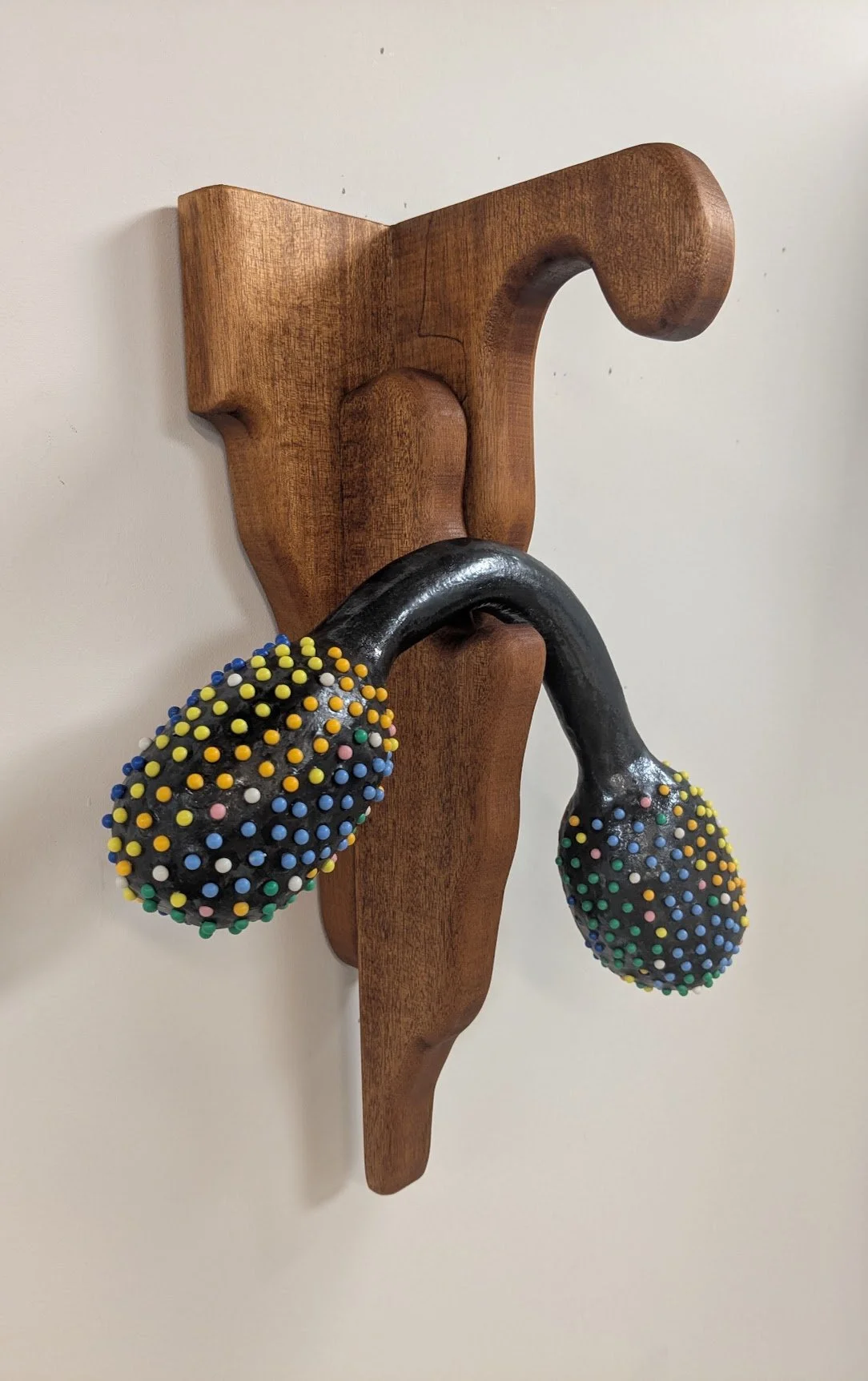 Hanging on
ceramic wood and plastic 7"x11"