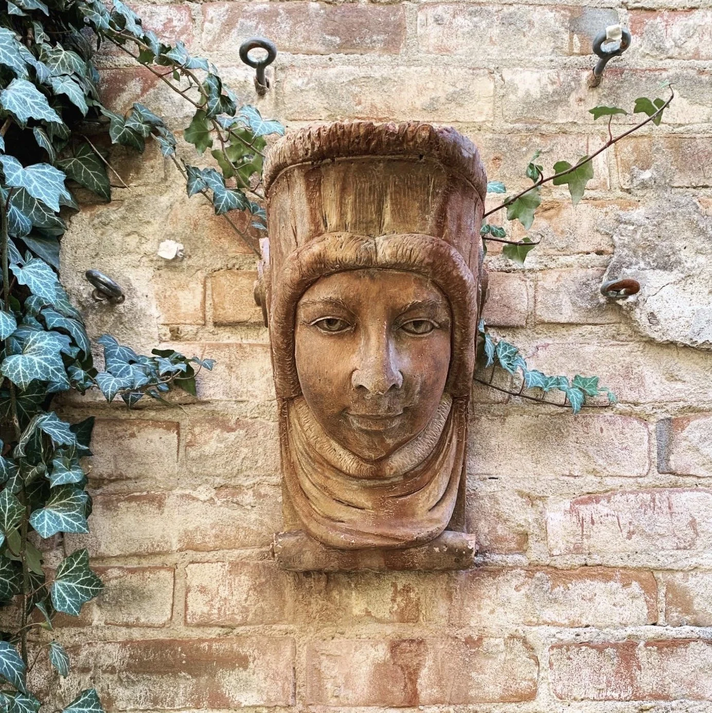 Statue Head - Ivy.jpg