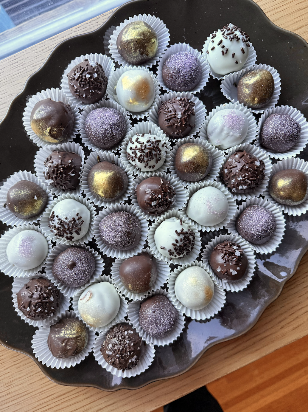 pumpkin cheesecake truffles