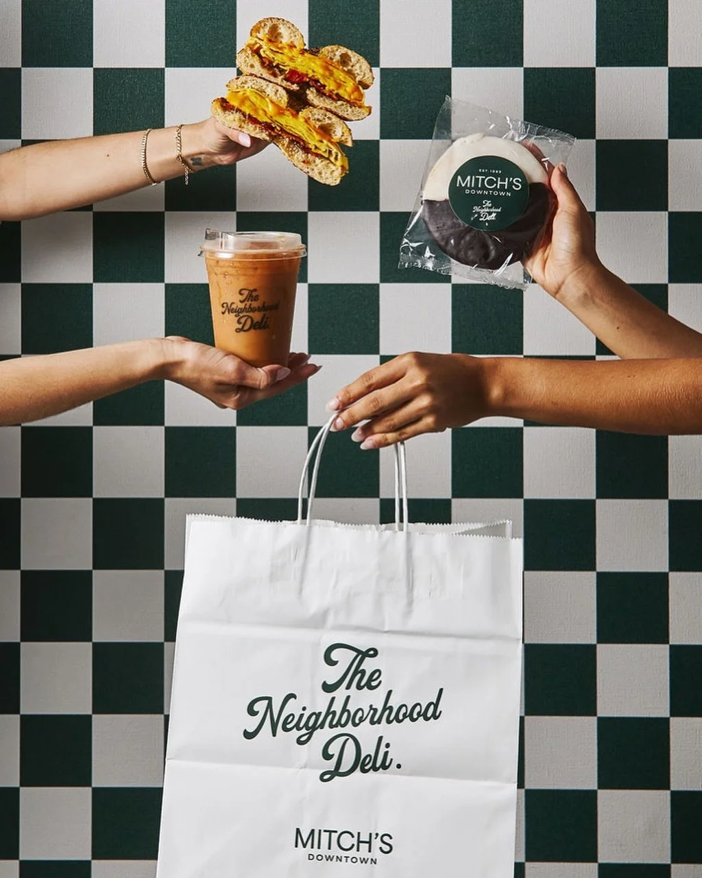 Skip the line. Order ahead on the app 🥯✨