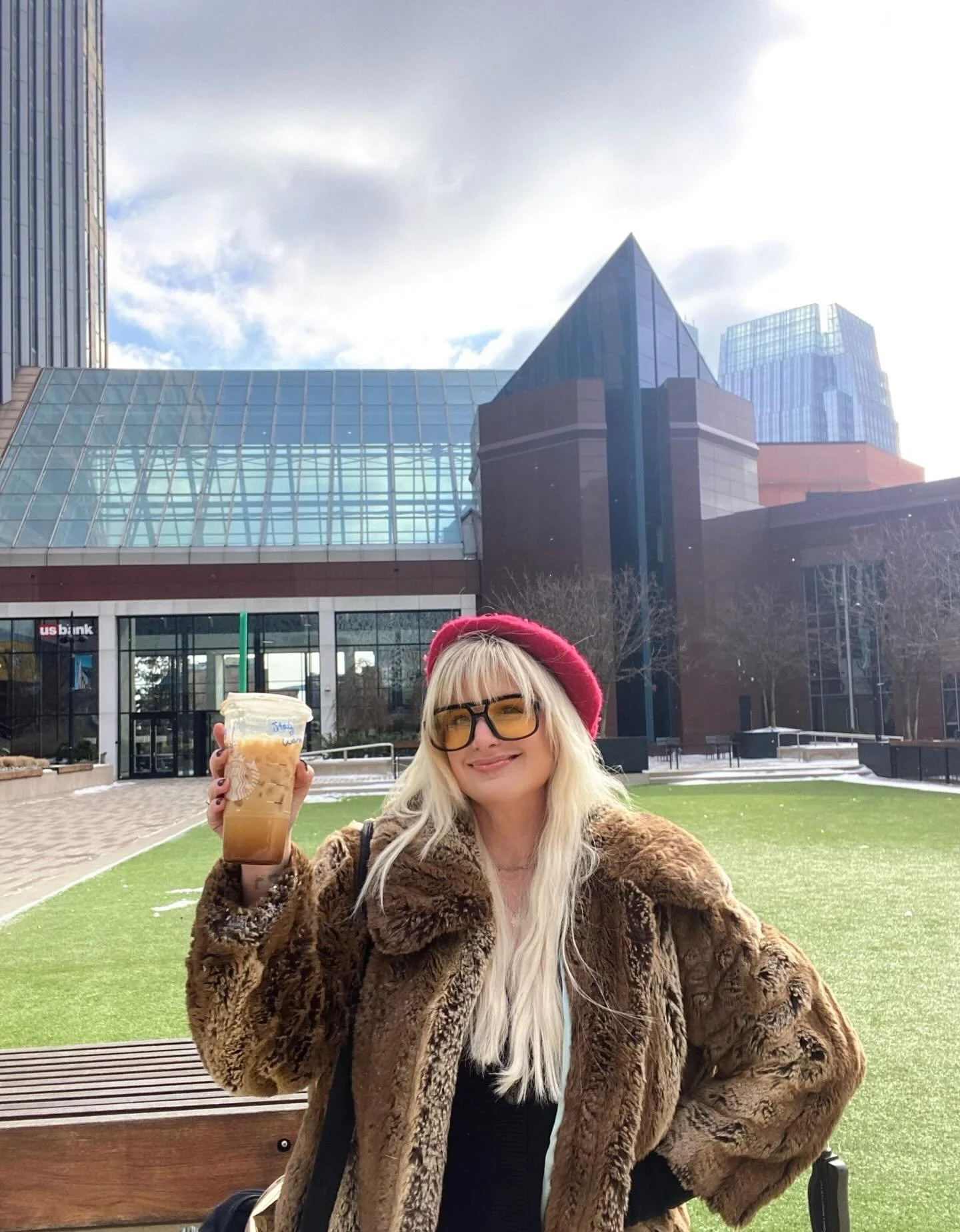 16 degrees in Nash. Unhinged Iced coffee. Gig at @tootsies_orchid_lounge this AM. Some people pick one lane: I just added more.