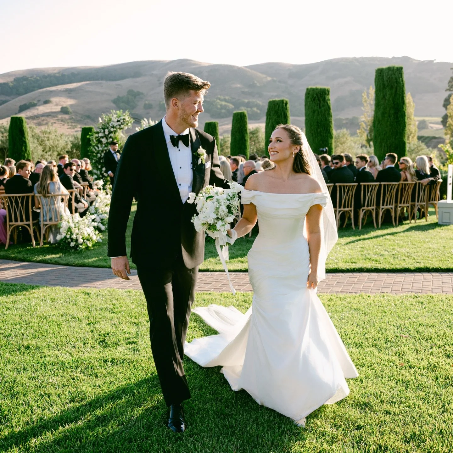 Client Spotlight: Jacques wanted a tuxedo for his Sonoma County wedding. A timeless look for a timeless venue. I love seeing photos that you know will stand the test of time. This isn&rsquo;t fashion, it&rsquo;s style. 

Congrats Jacques and Isabel! 
