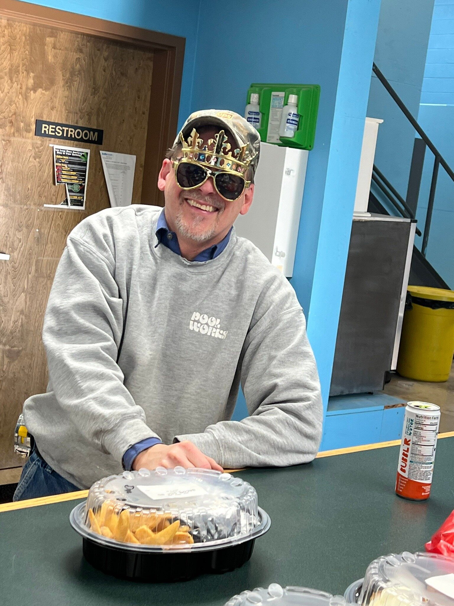 It&rsquo;s time for another&hellip;&hellip;.SELFIE SATURDAY!!!!!! 

The MAN, the MYTH, the LEGEND.... It's Mr. 25 Years DAN!!!!!!!

We want to see YOU (our wonderful customers) and how you are all enjoying your pool, spa or just your weekend! Best pi