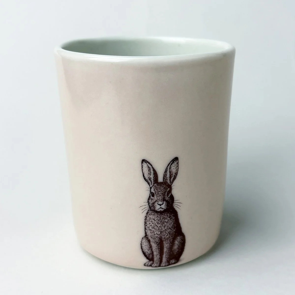 10 oz tumbler, rabbit on rose