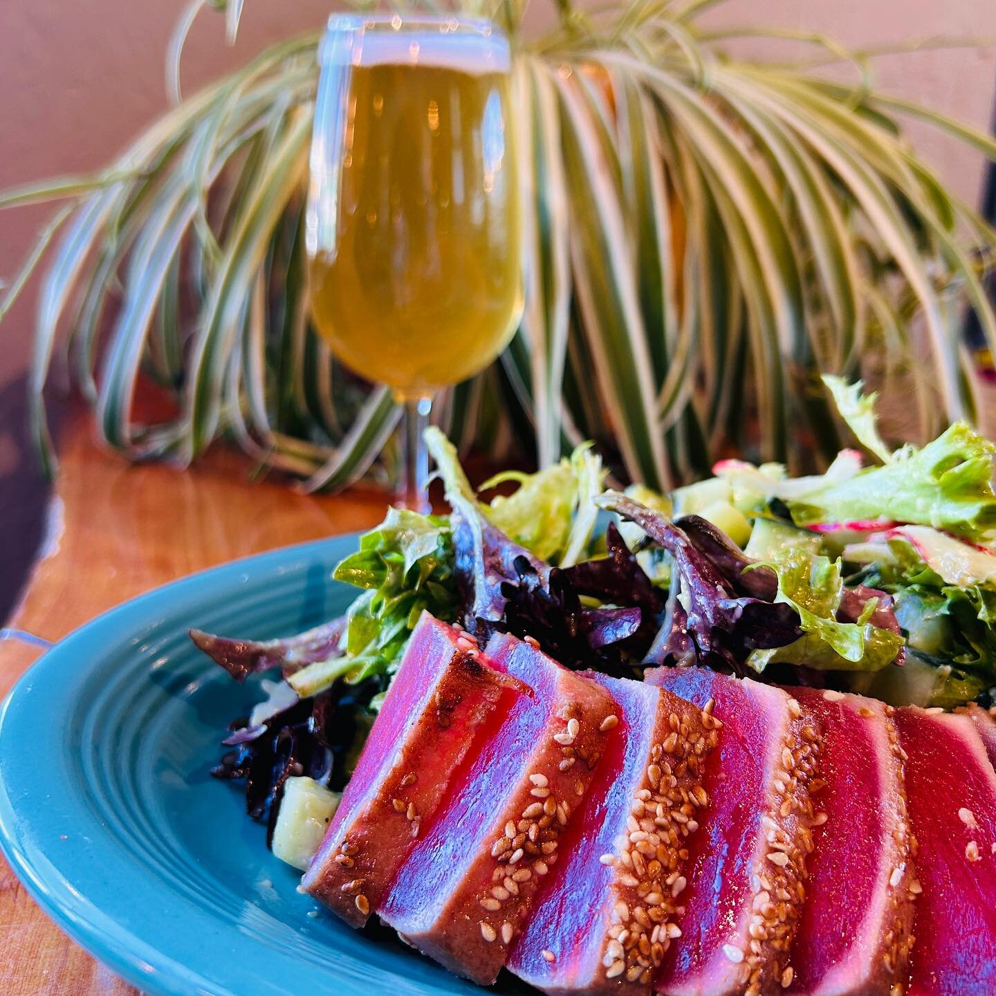 🧑&zwj;🍳 Atmosphere Kitchen specials 🧑&zwj;🍳 

Join us this weekend for these new food specials along with our #AZBeerWeek beer releases! 

Salad 🥗 Seared Ahi Tuna with cucumber, radish, bell pepper, mixed greens, nori-ginger vinaigrette (Gluten 