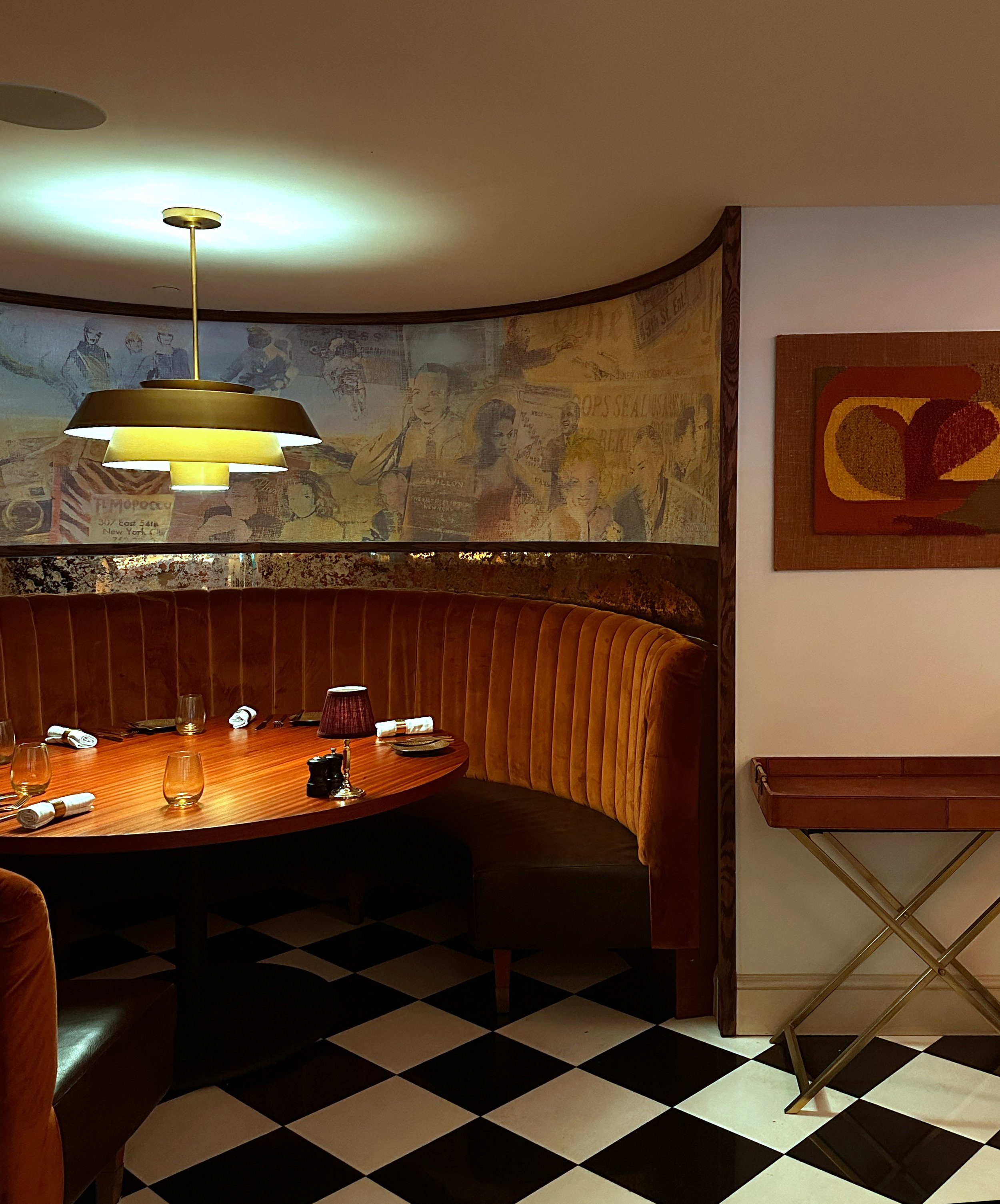 Martinique-Hotel_Press-Club_Horseshoe-Banquette.jpg