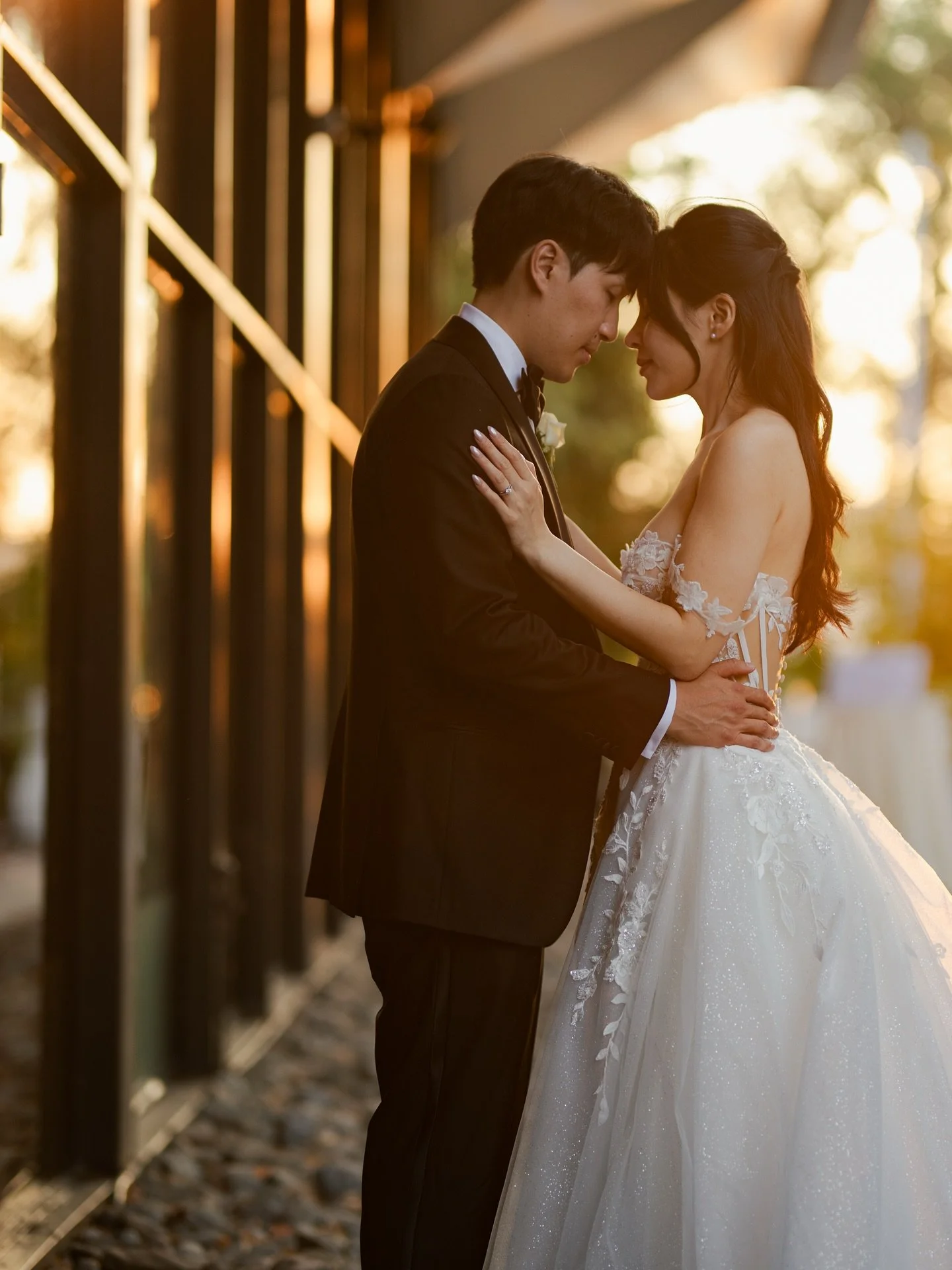 It&rsquo;s you and me.

One of our favorite moments from when we were sneaking A &amp; B away for golden hour.

Venue: @parcjeandrapeau
Day of coordinator: @dem_eventplanner 
Photography: @hello.asteria
Decor: @casaderamo
Dj: @dj_klaing 
Photobooth: 