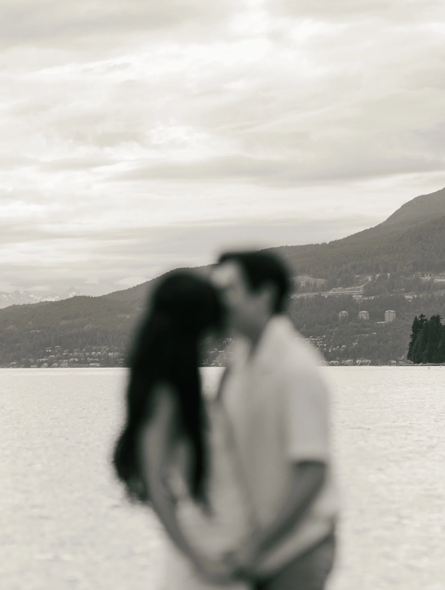 Here&rsquo;s to the new year and a new chapter in the story of us.

Congratulations to M &amp; A on their engagement, we&rsquo;re so excited for you two to officially tie the knot!! 🥰

#engagementsessions #engagementsessionideas #northvancouverbc #b