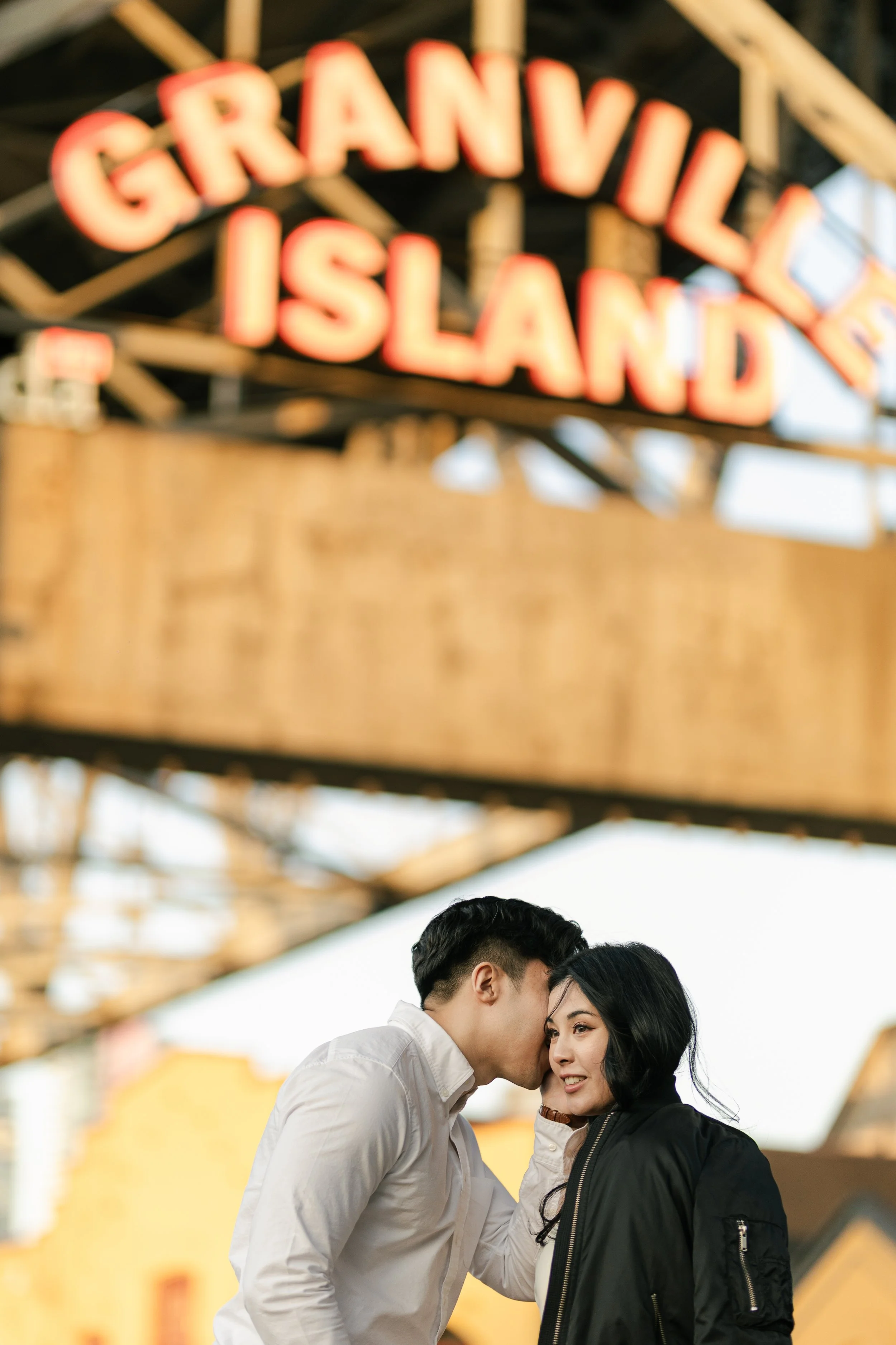 a-m-granville-island-engagement-photographer12.jpg