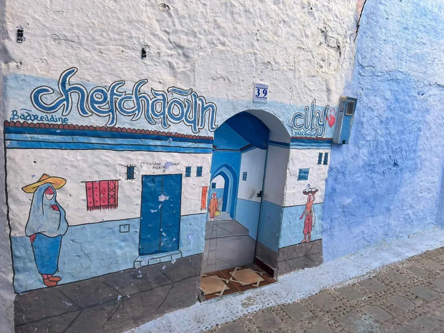 【2026摩洛哥自由行】舍夫沙萬 Chefchaouen 藍色山城攻略｜必去 5 大網紅拍照點、交通、行程、美食與住宿推薦