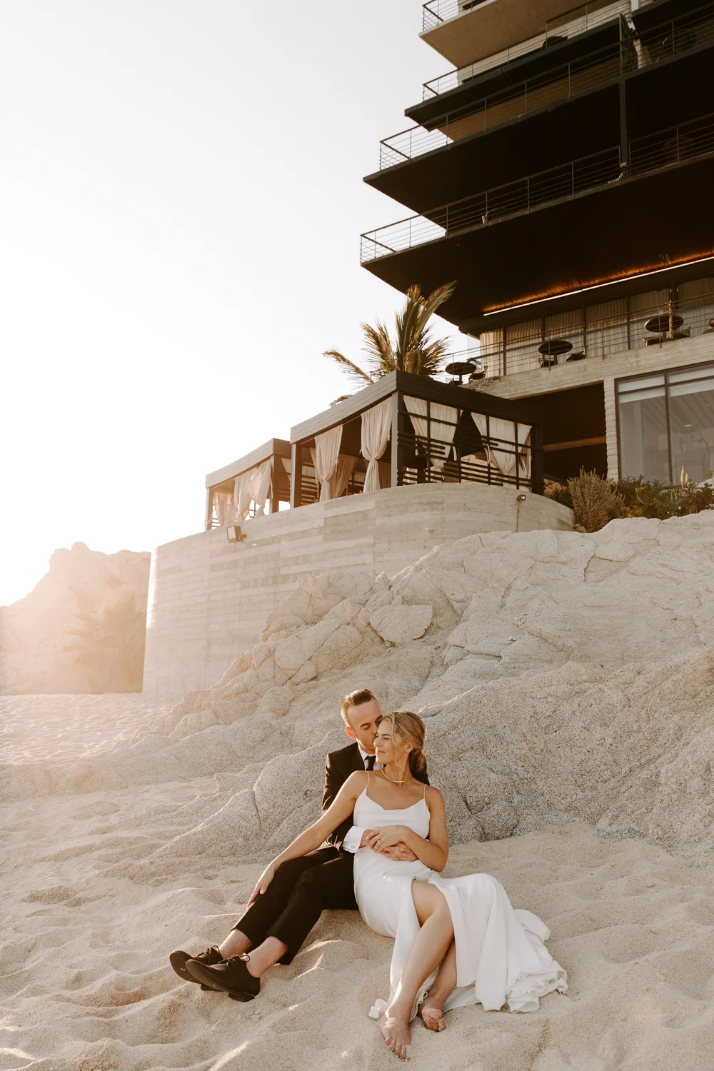 THECAPEWEDDING-CABOSANLUCASWEDDING-ASHGABESPHOTO-525.jpeg