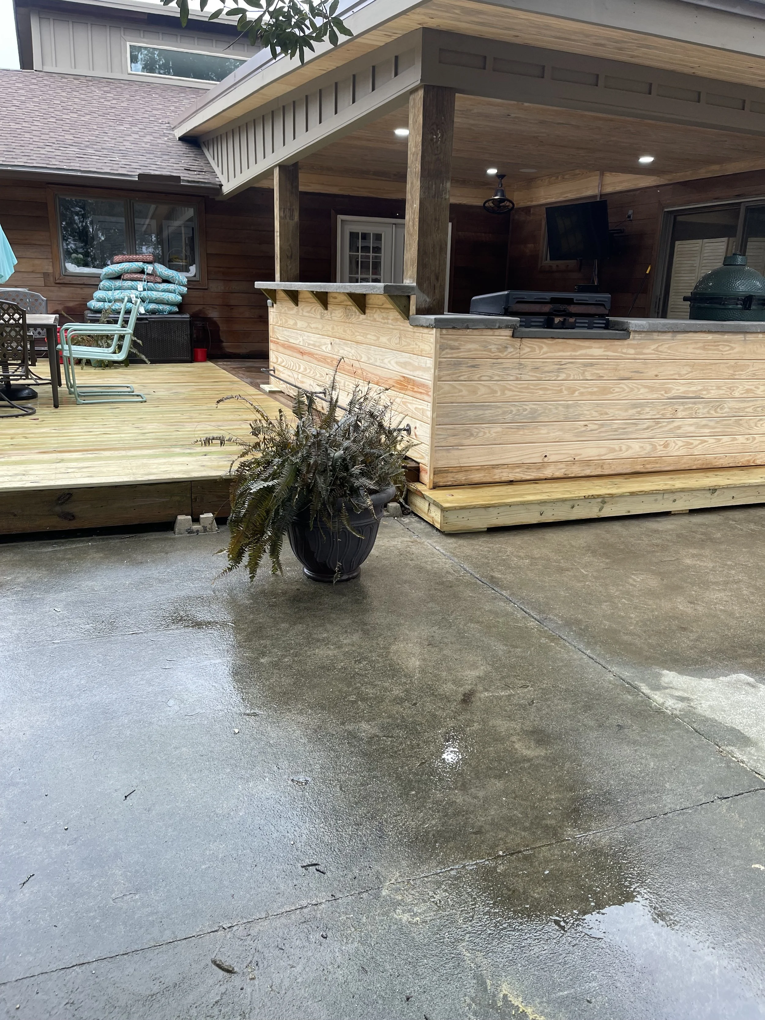 Modern And Sleek Finish Outdoor Kitchen Remodel in Robertsdale, AL by Sovine Construction project photo 11
