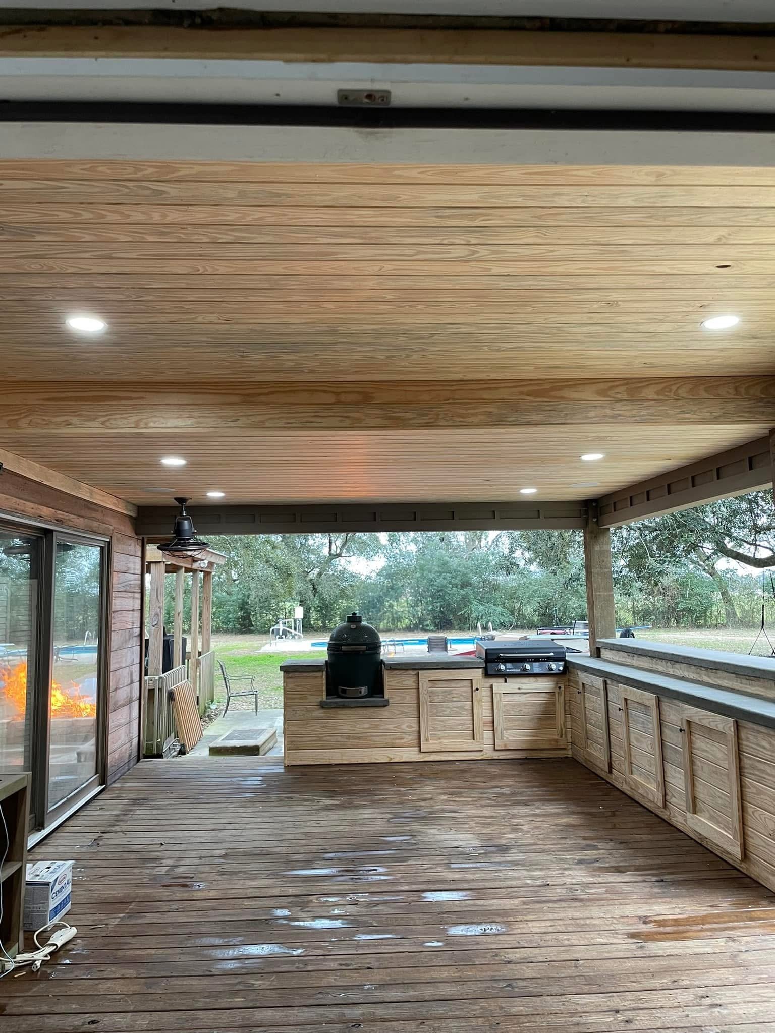 Outdoor Kitchen & Entertainment Area - Robertsdale, AL (Baldwin County)