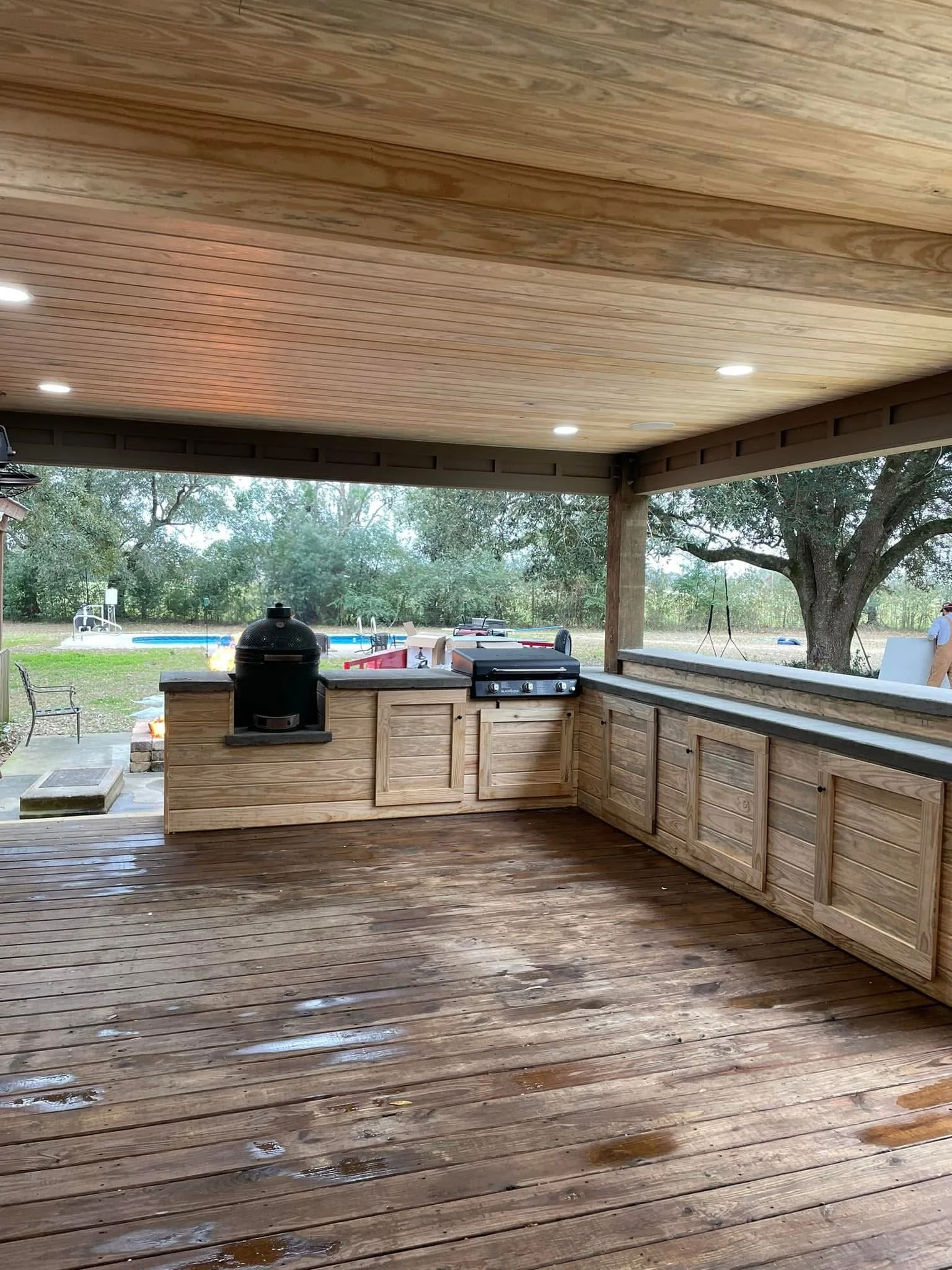 Modern And Sleek Finish Outdoor Kitchen Remodel in Robertsdale, AL by Sovine Construction project photo 6