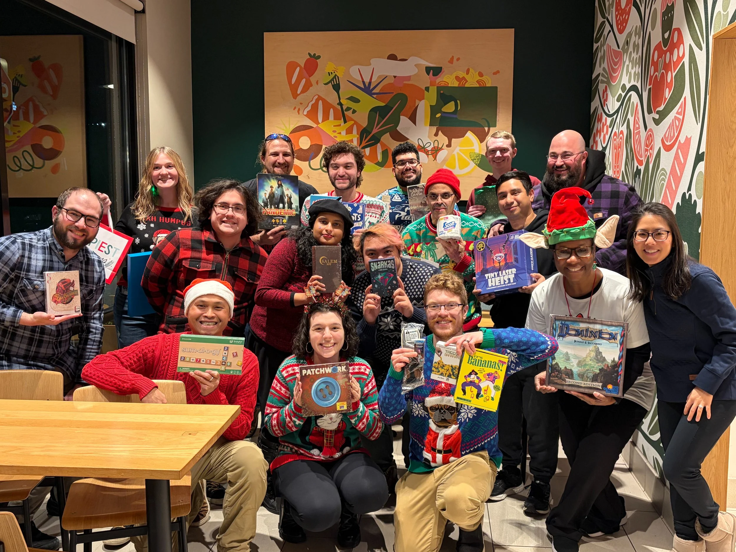 2025-12-21_Secret_Santa_13.jpg