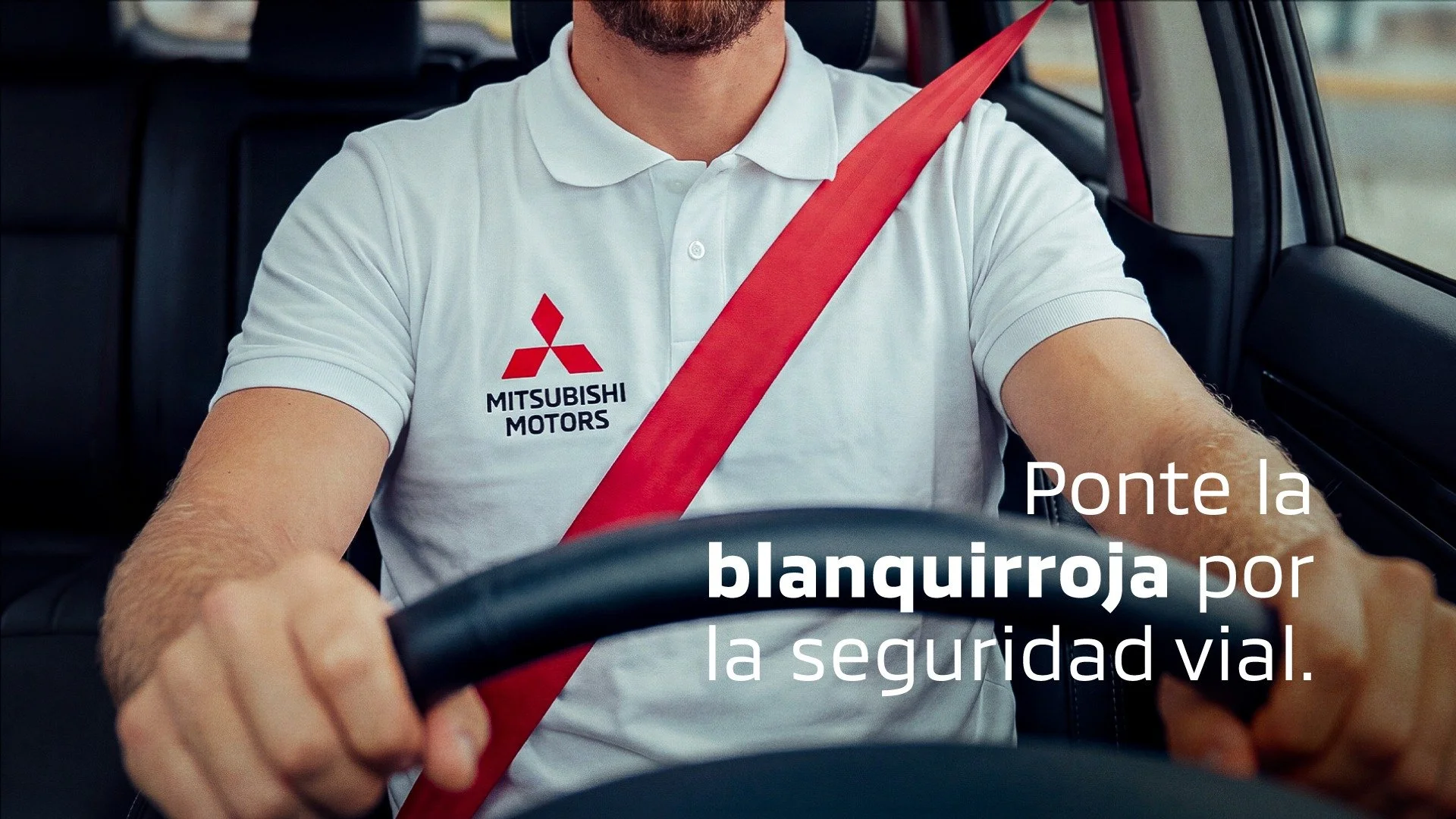 Ponte la blanquirroja - Mitsubishi