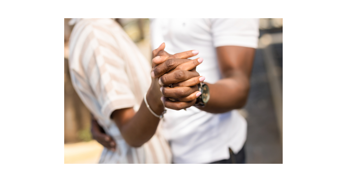 Should I Try Couples Therapy? Signs It's Time and What to Expect