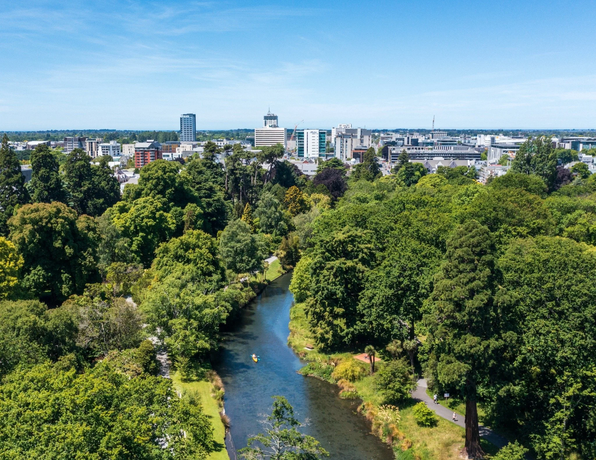 Ōtautahi Christchurch at its finest 🏙️🌳

Nothing beats the beauty of Hagley Park, leading you straight into the vibrant buzz of the Christchurch City Centre.