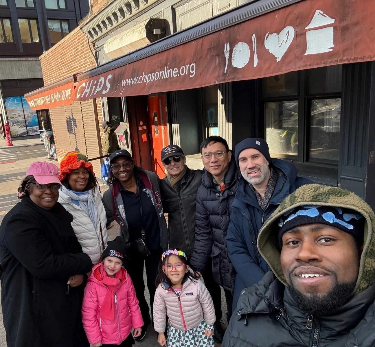 More Thanksgiving helpers 🦃🙌