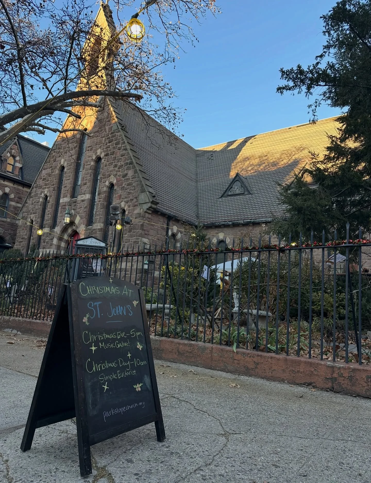 &hellip;And our Christmas party is tomorrow at 6 PM 🎄
Lots of Christmas (and Advent 😉) at St. John&rsquo;s Park Loop 💒
Be there!