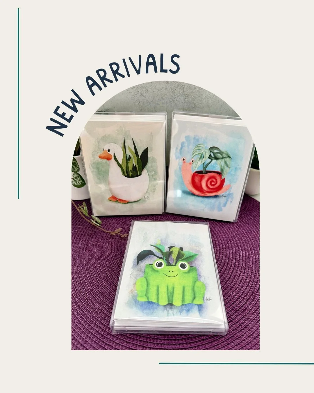 I've got a few new things I've been working on quietly behind the scenes. At my last few markets I've been asked if I had notecards and I decided to answer the call and add a few notecards to my line up. So this weekend at the Maker's Mart at Veasy P