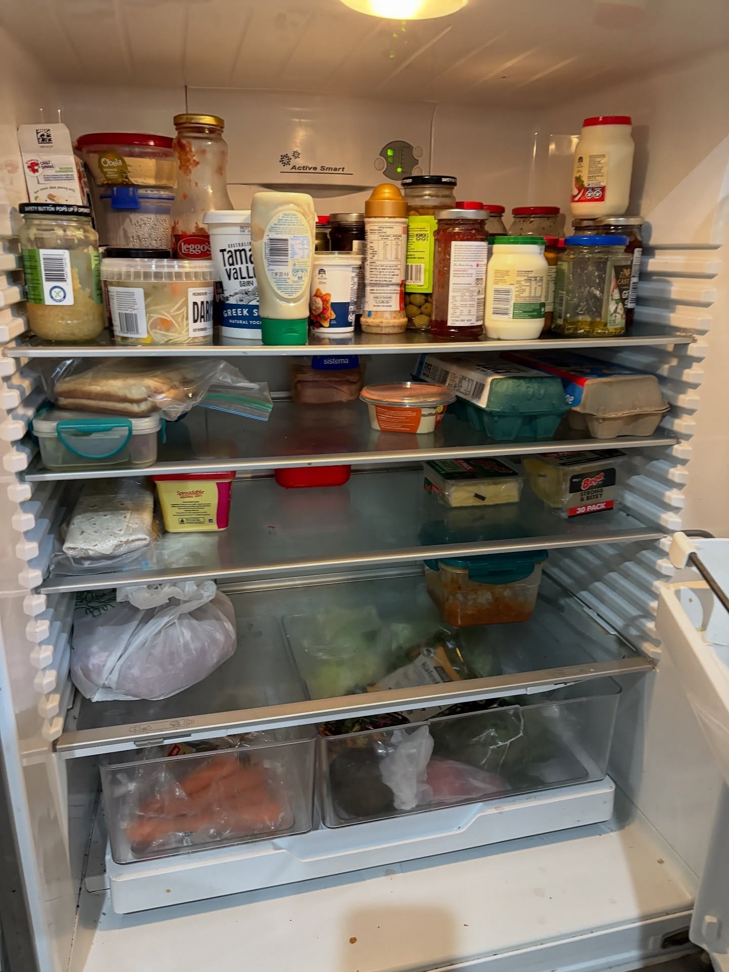 💙 Did you know? We can clean your fridge too! Book in a regular cleaning service with us! 

Because a fresh fridge makes all the difference. ❄️✨