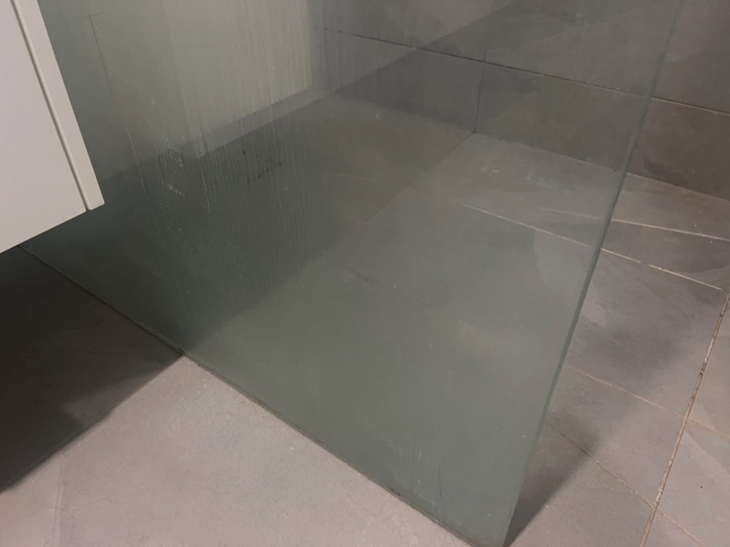 Before ➡️ After ✨
Hard water stains and soap scum gone!
Shower glass so clean, you can actually see through it again.
Another bathroom refreshed and shining 💎

#deepclean #pristineclean #showers #bathrooms