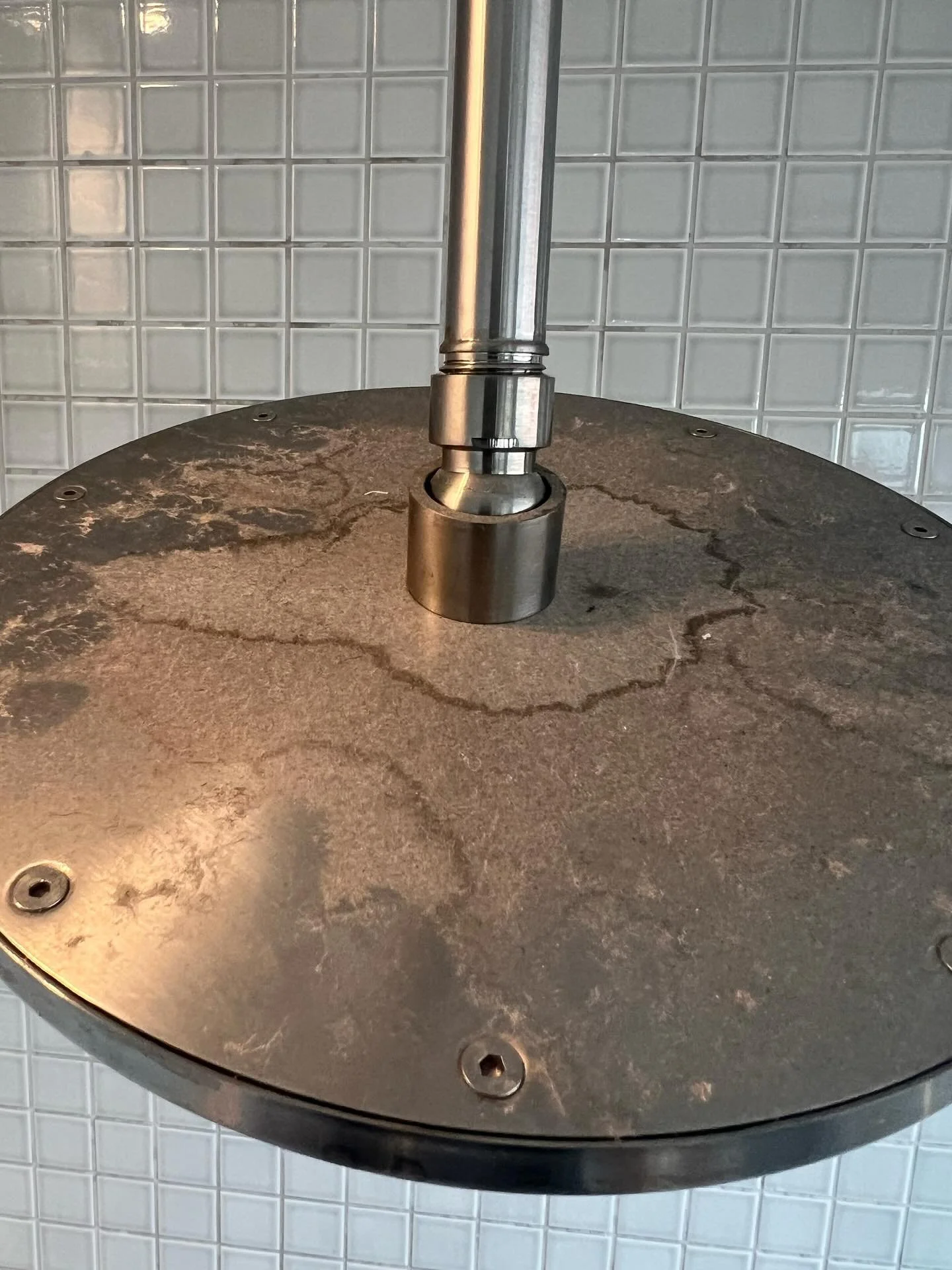 How is that for shine ✨🤩 #beforeandafter #cleaning #melbourne #cleaningbiz