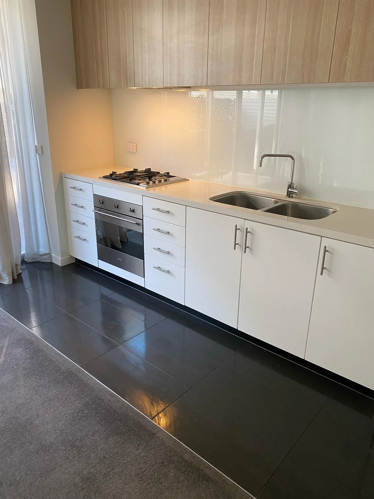Berry St Essendon - End of Lease Unit Clean
