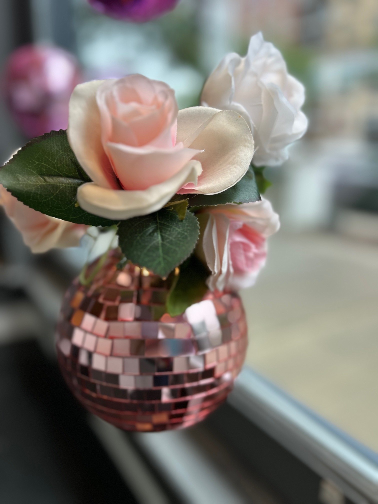 disco_ball_flowers_storefront_stardust_deluxe.jpg