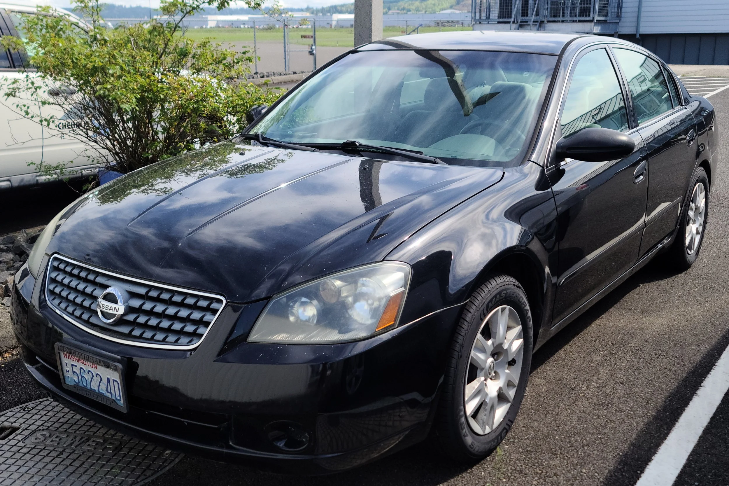 Courtesy Car & Rental Van — ChehalisCentralia Airport