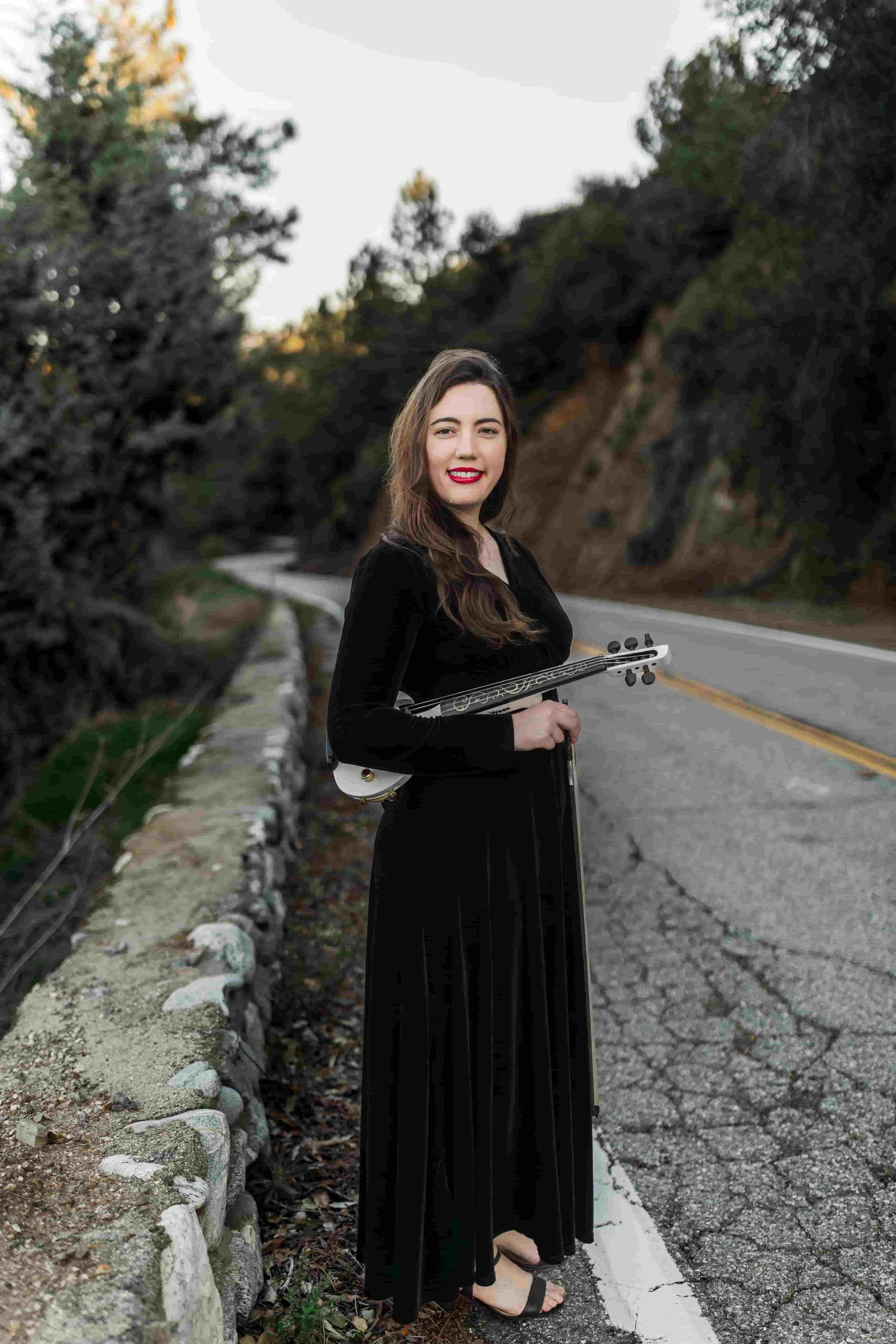 Beverly Hills electric violinist performing for private event