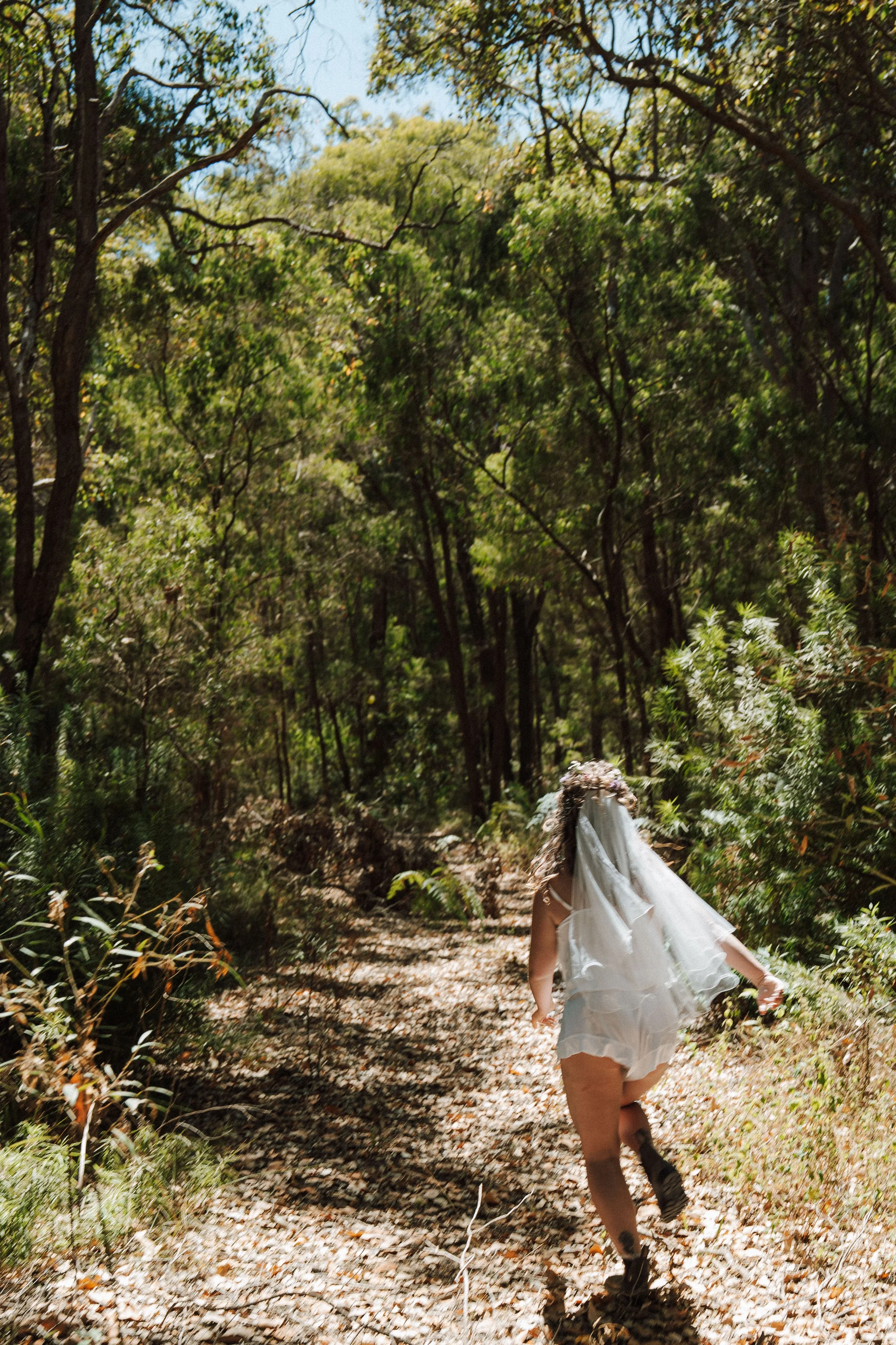 Georgia + Lachie's Gallery-39.JPG