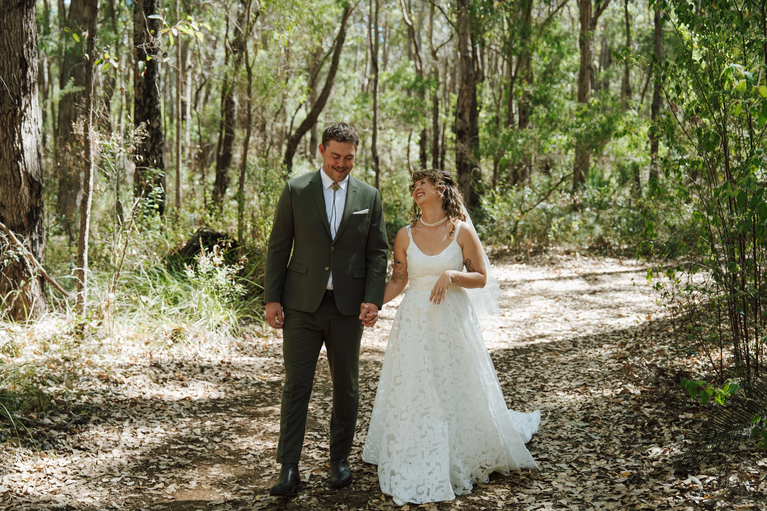 Georgia + Lachie's Gallery-132.JPG