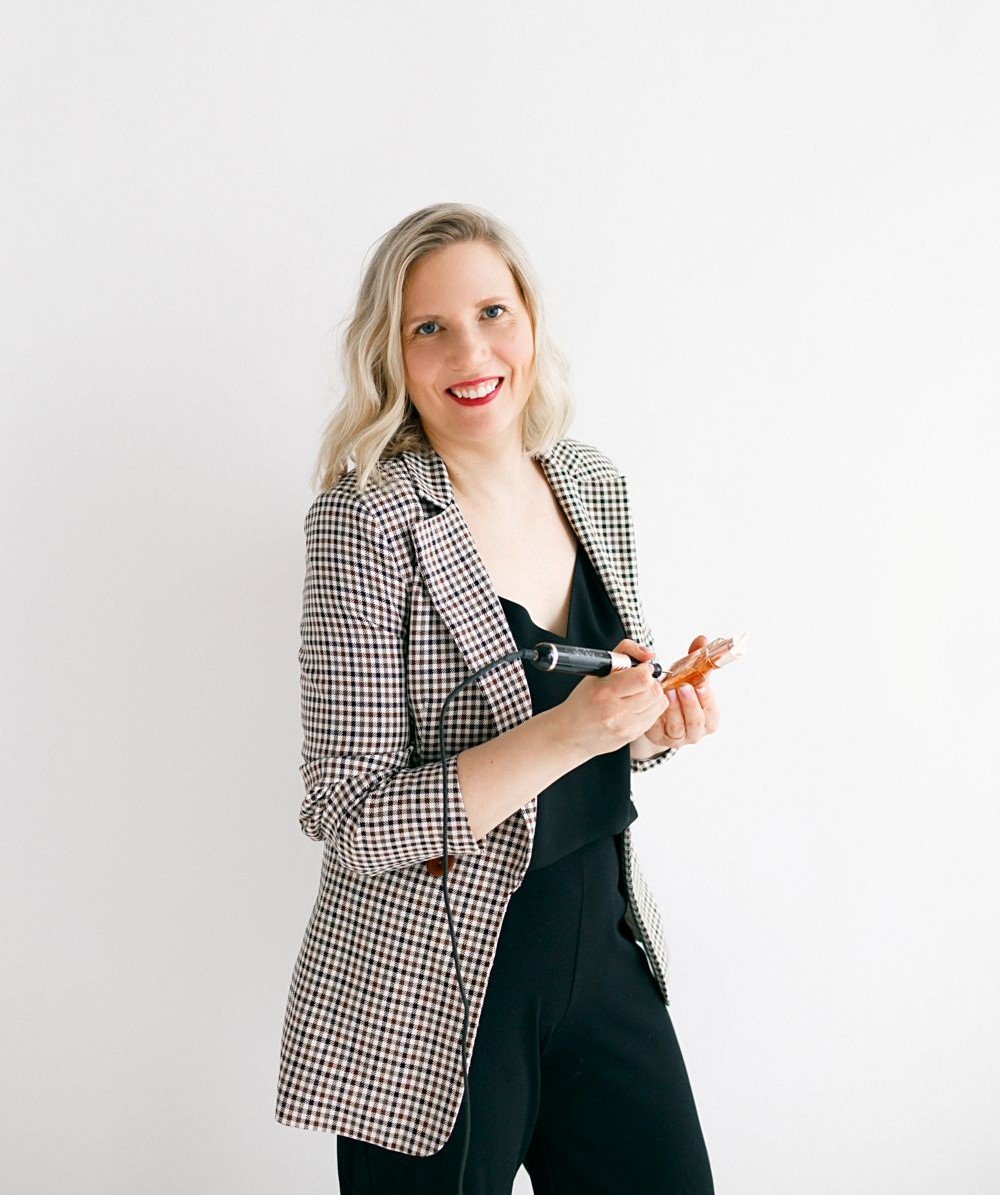 Calligraphy-engraver-Finland