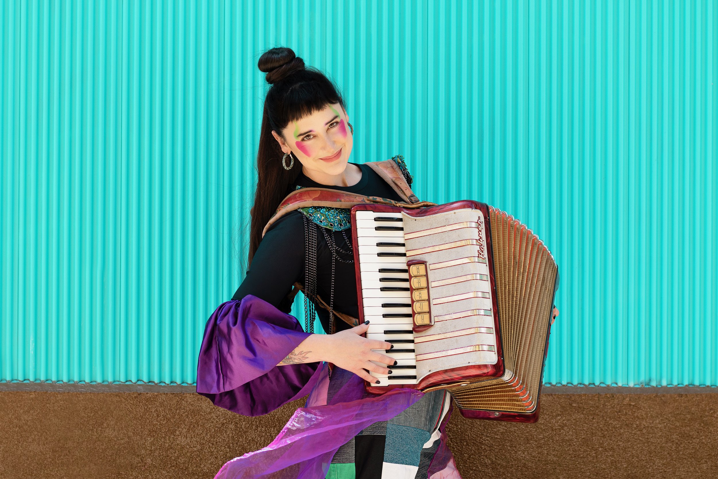 An Evening with PASCUALA ILABACA Y FAUNA