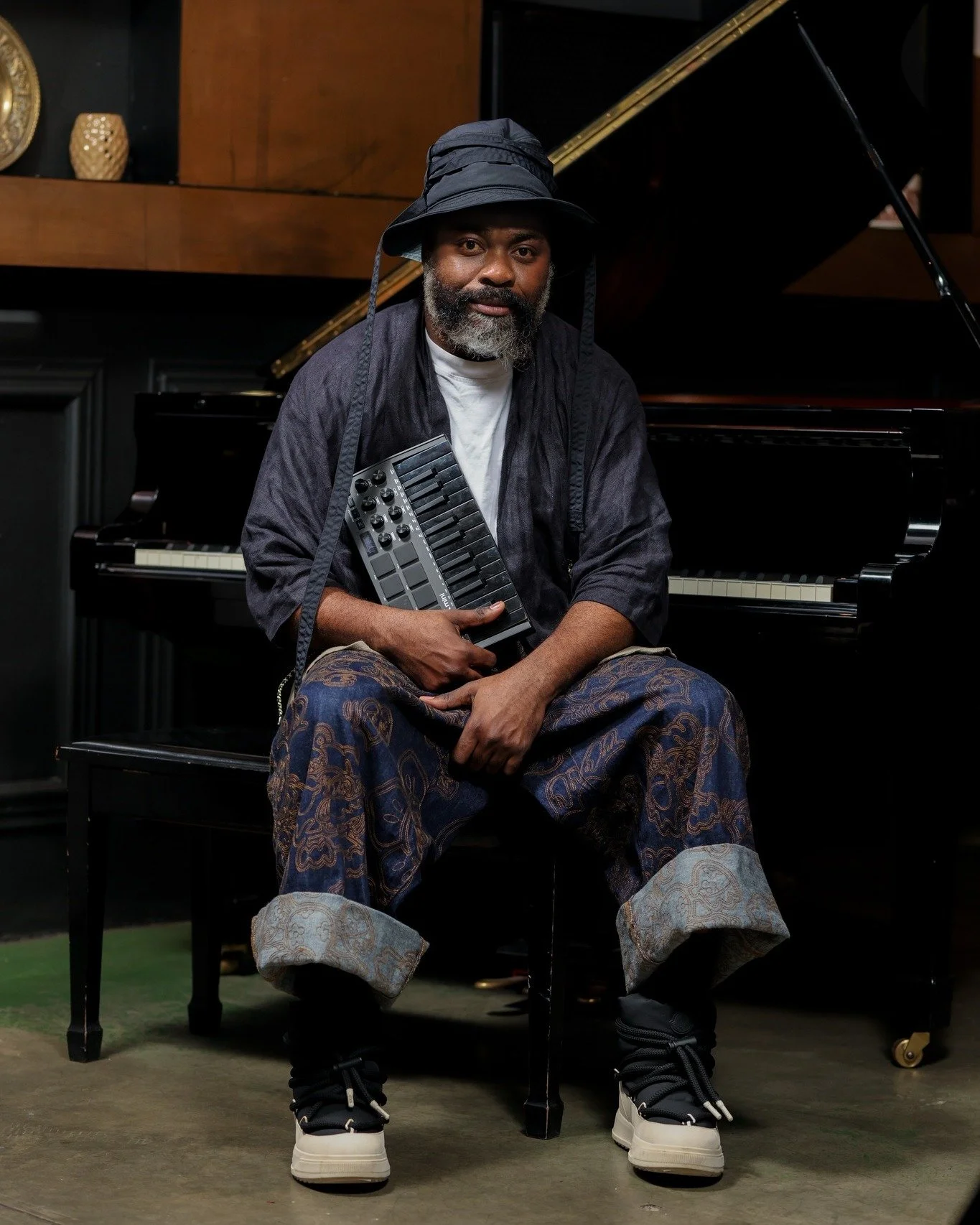 The Cedar Presents
An Evening with NDUDUZO MAKHATHINI
Wednesday, May 13, 2026 / Doors: 7:00 PM / Show: 7:30 PM
All Ages
Seated
South African pianist Nduduzo Makhathini brings his trio to The Cedar for a night of spiritually transcendent jazz. 
🎟️ 
