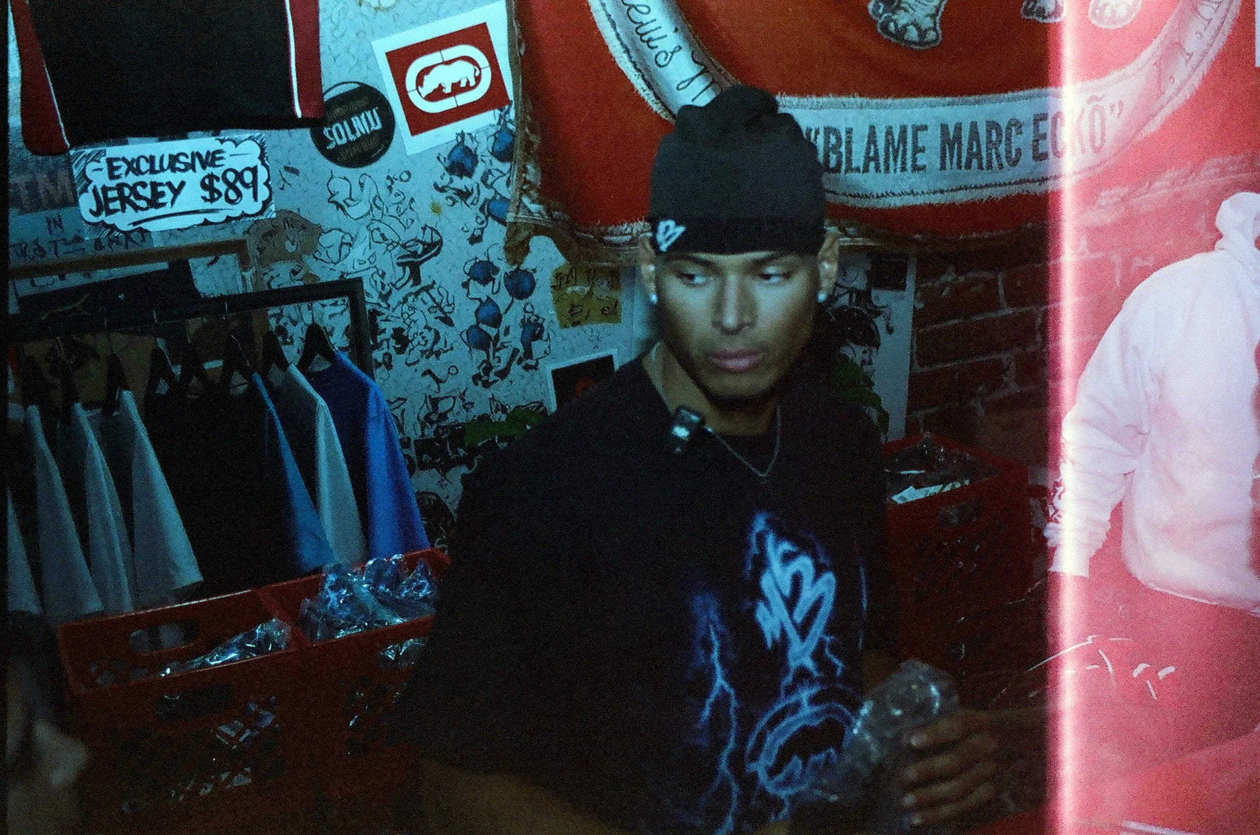 84120024.jpg