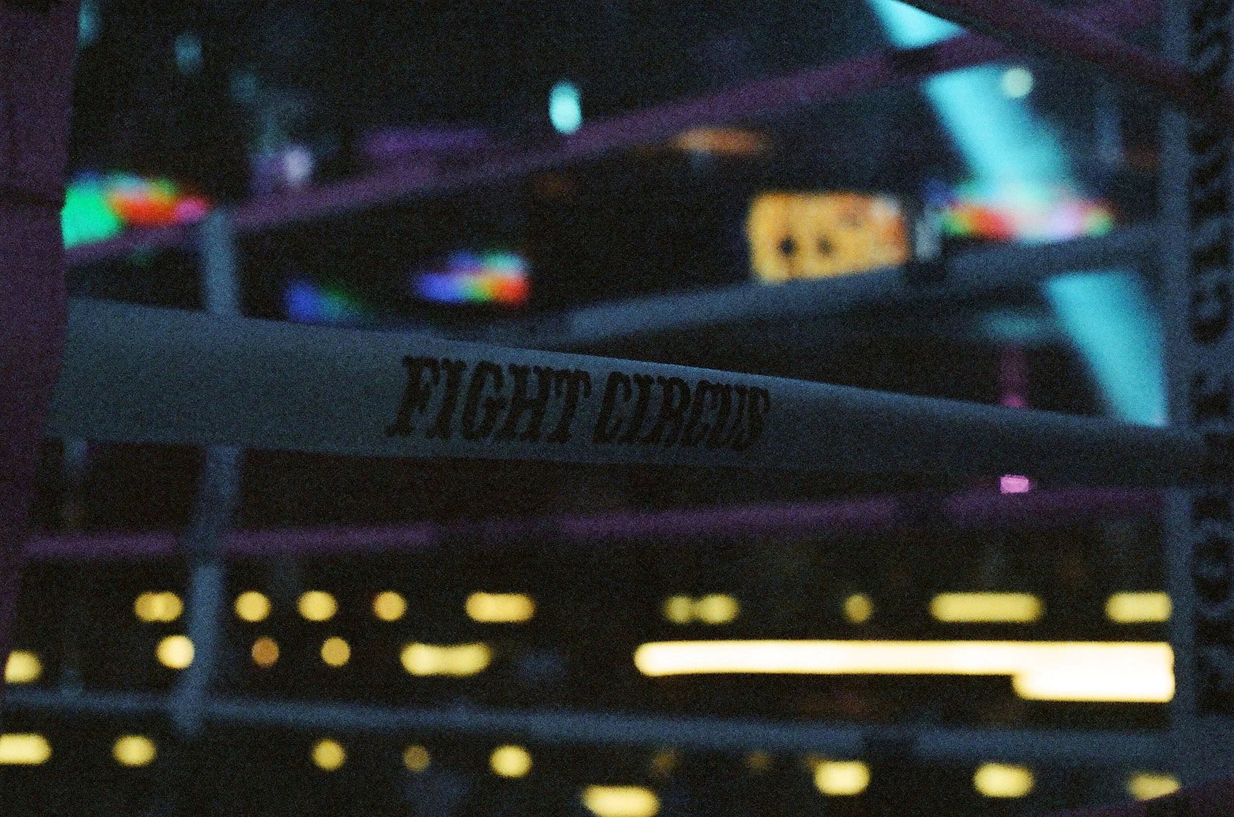 81900011.jpg